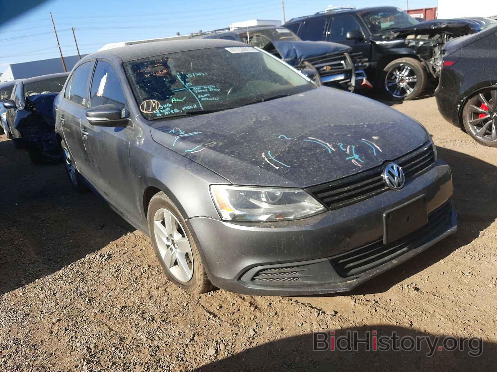 Фотография 3VWLL7AJ6BM129362 - VOLKSWAGEN JETTA 2011