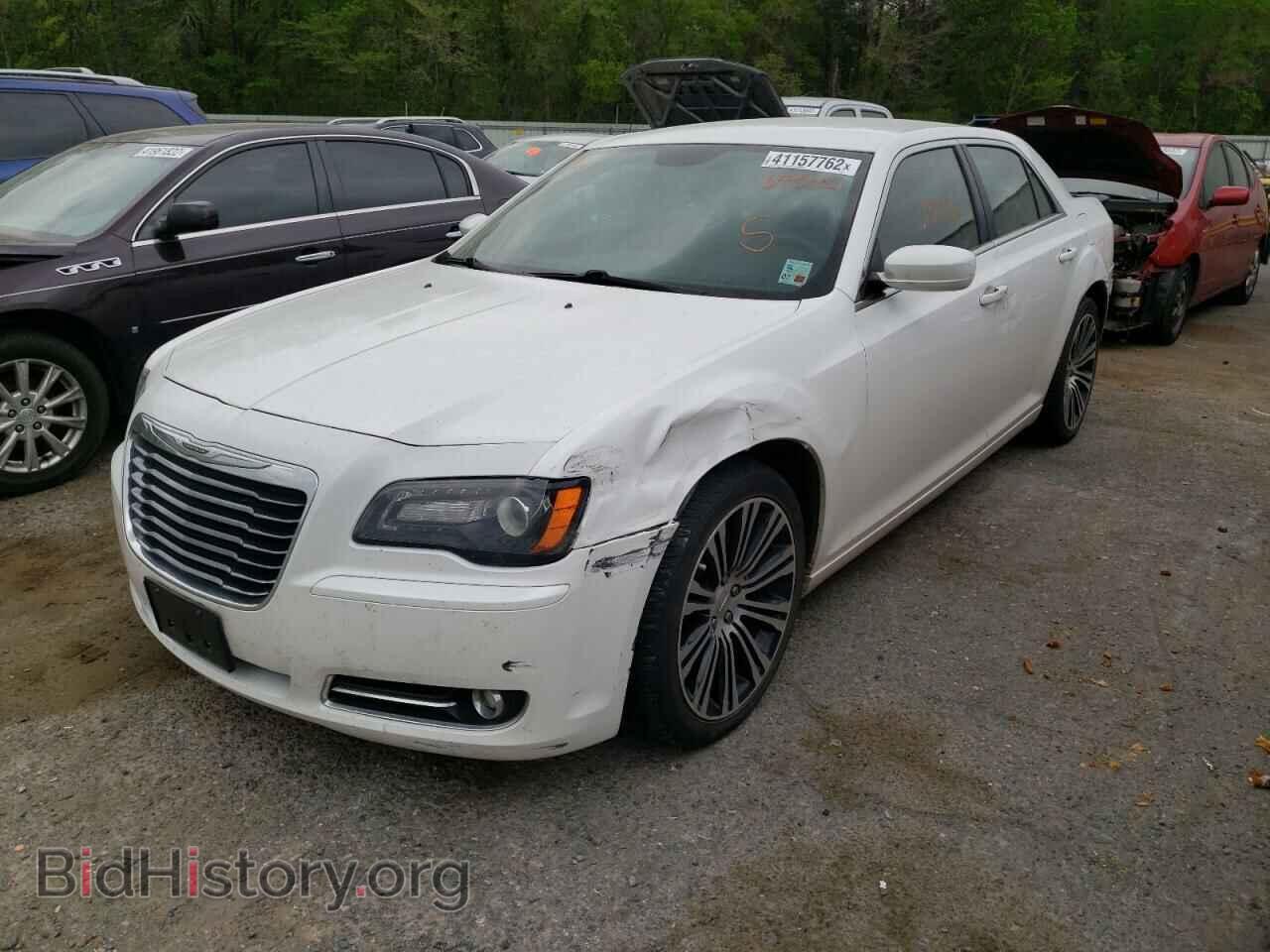 2013 CHRYSLER 300 - VIN: 2C3CCABG2DH685421 - Photo 2