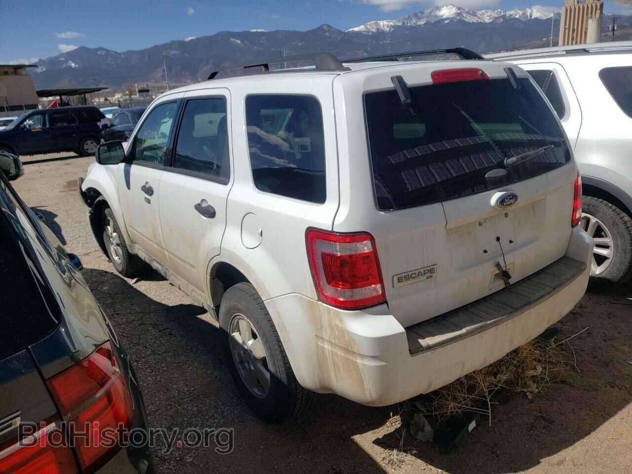 2011 FORD ESCAPE - VIN: 1FMCU9D73BKB99397 - Фото 3