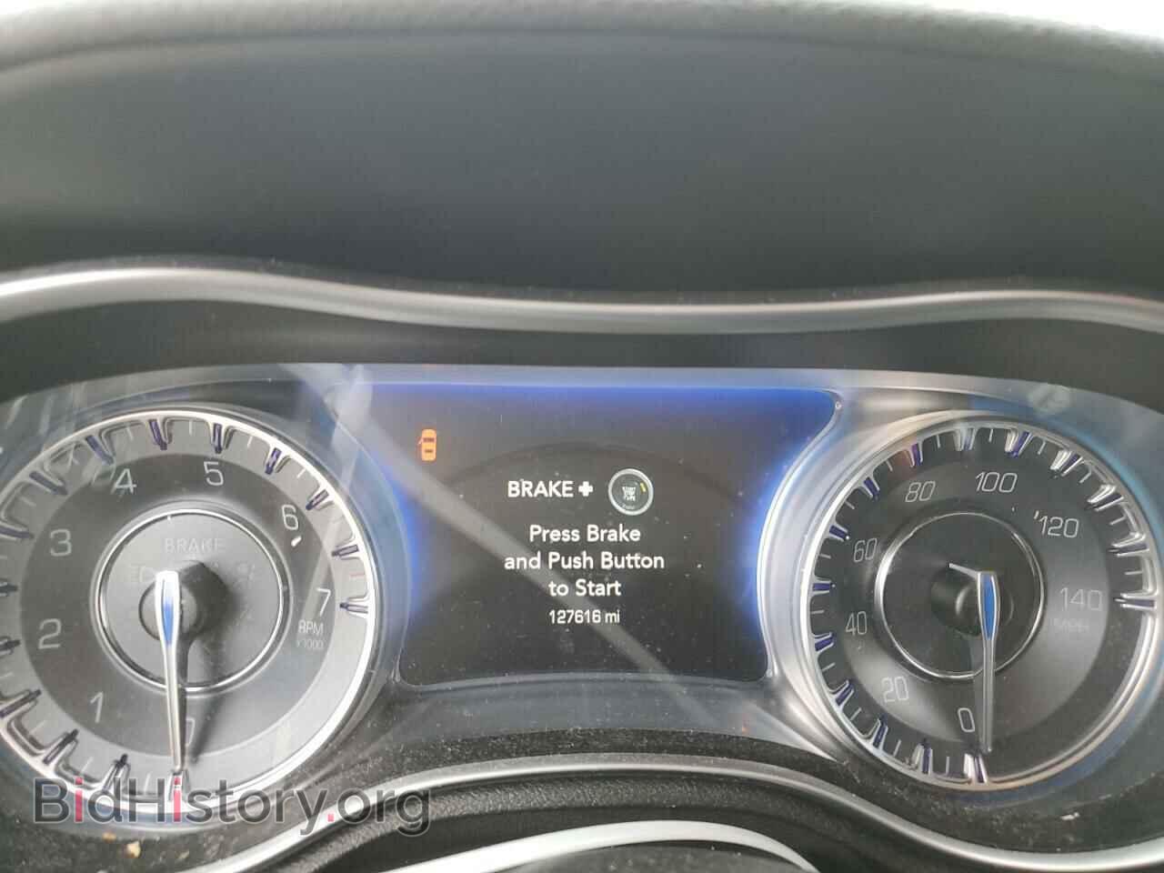 2017 CHRYSLER 300 - VIN: 2C3CCAEG4HH579795 - Фото 9