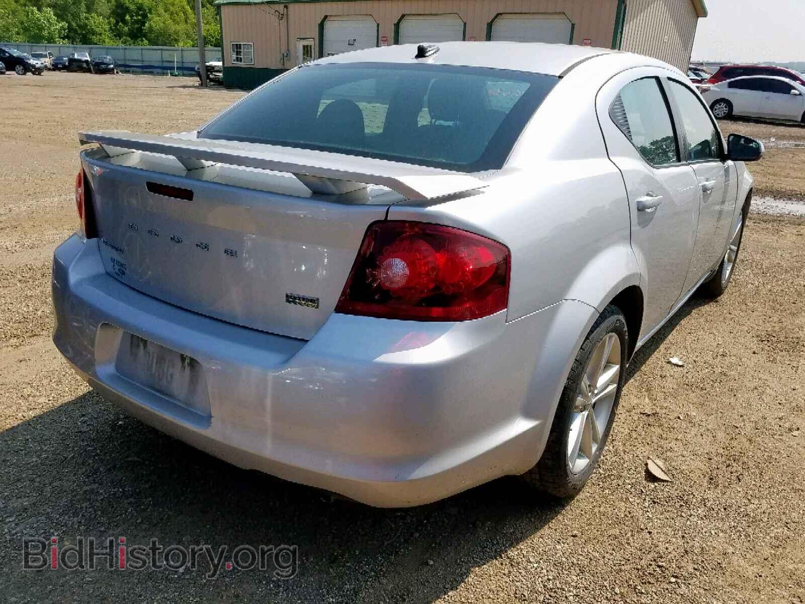 2011 DODGE AVENGER - VIN: 1B3BD1FG9BN586499 - Фото 4