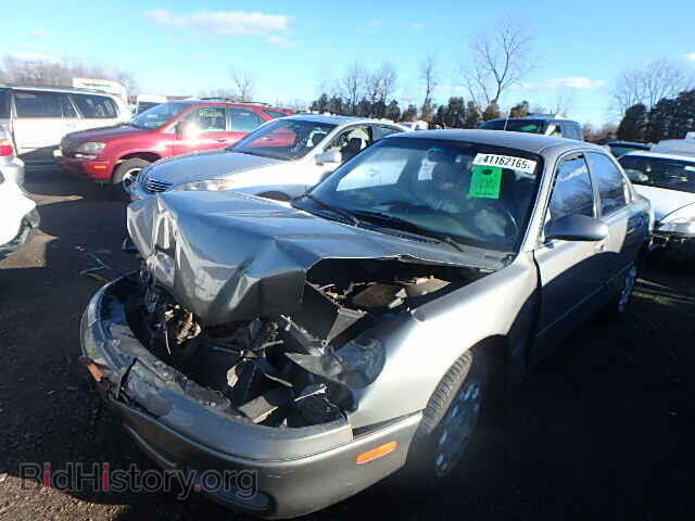 1997 MAZDA 626 - VIN: 1YVGE22C3V5657978 - Фото 2