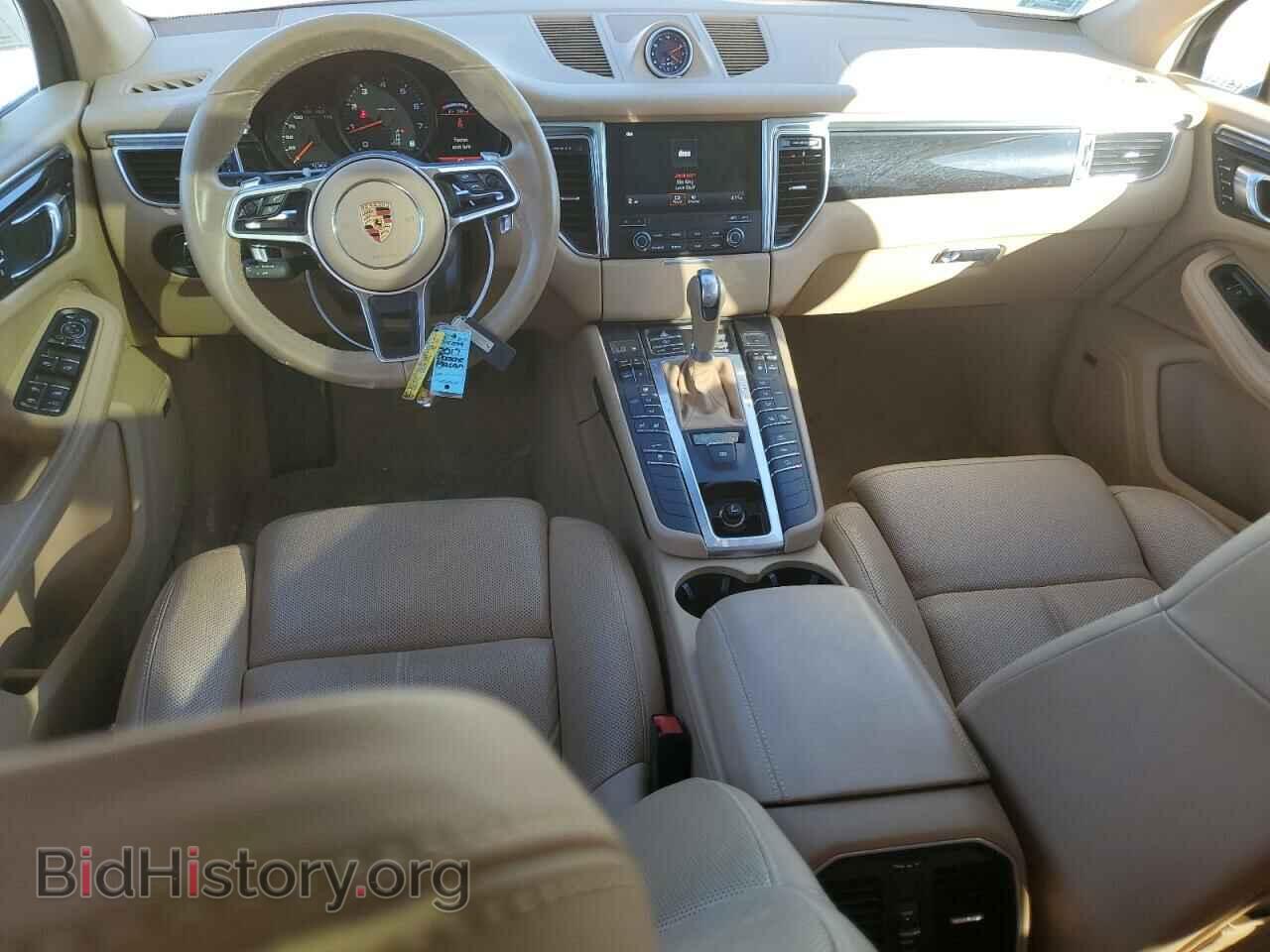 2017 PORSCHE MACAN - VIN: WP1AA2A53HLB04207 - Photo 8