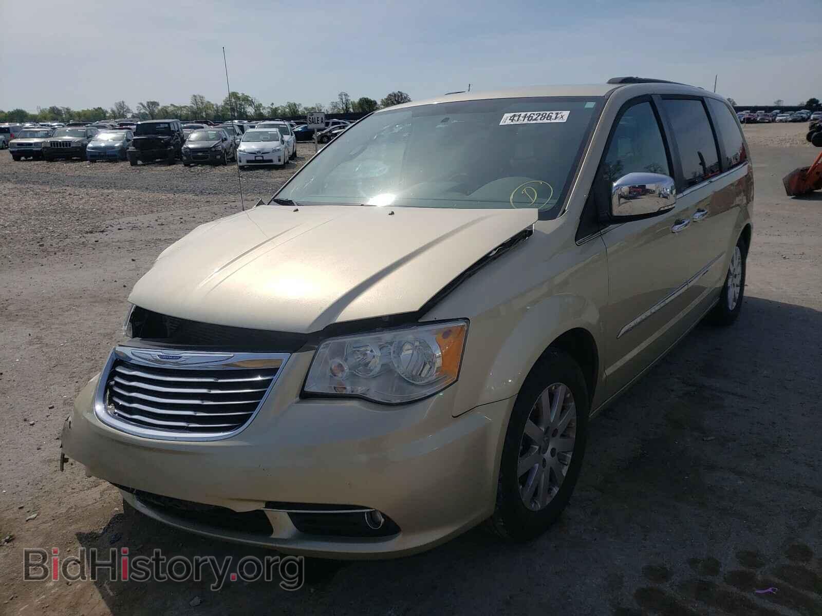 2011 CHRYSLER MINIVAN - VIN: 2A4RR8DGXBR746140 - Фото 2