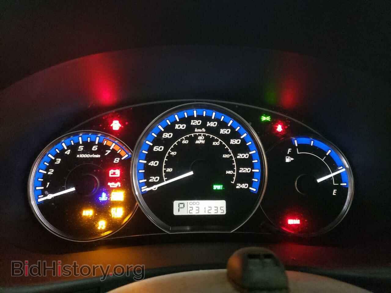 2011 SUBARU FORESTER - VIN: JF2SHEBC6BH703002 - Фото 9