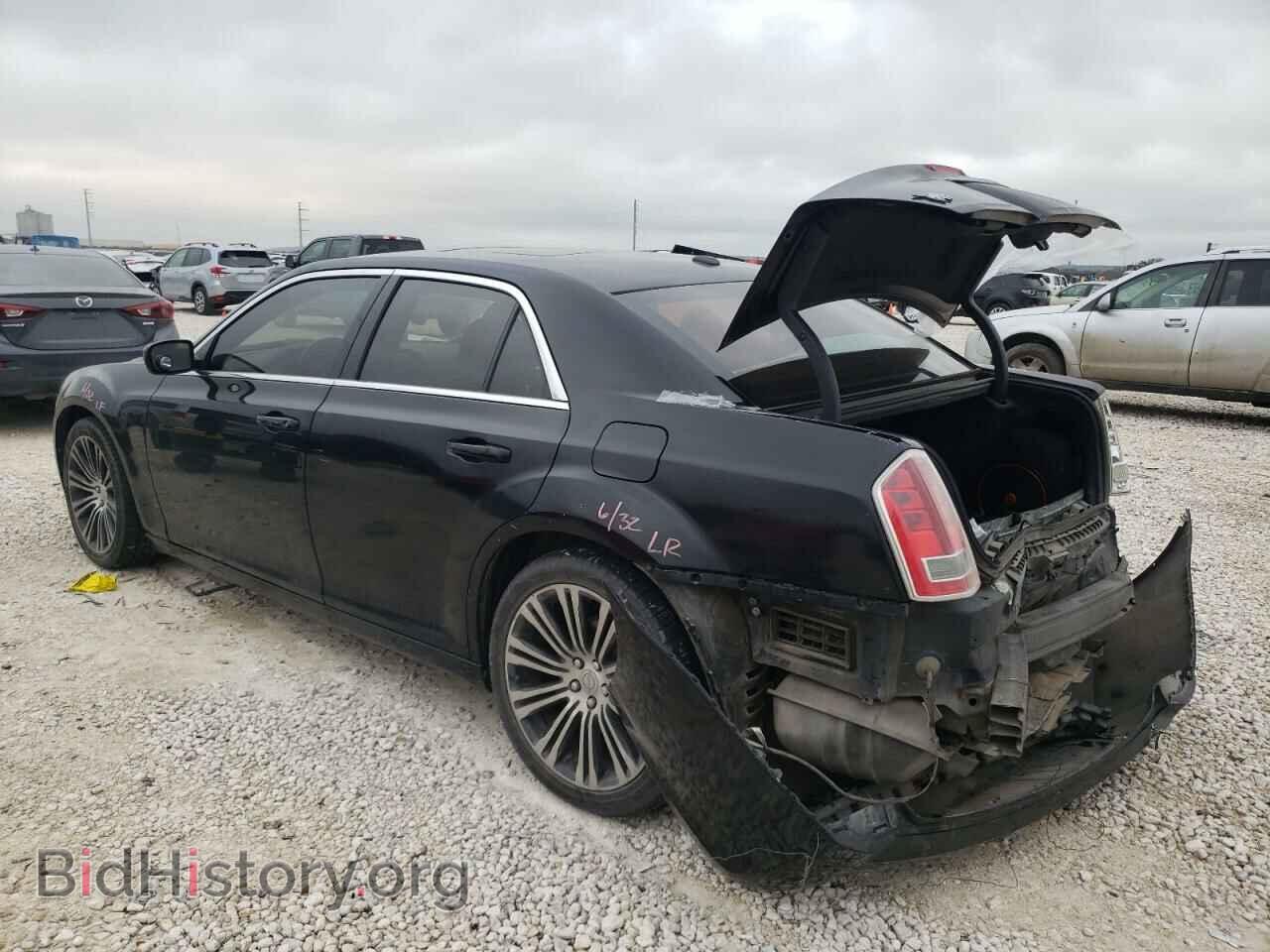 2012 CHRYSLER 300 - VIN: 2C3CCABG5CH216774 - Фото 2