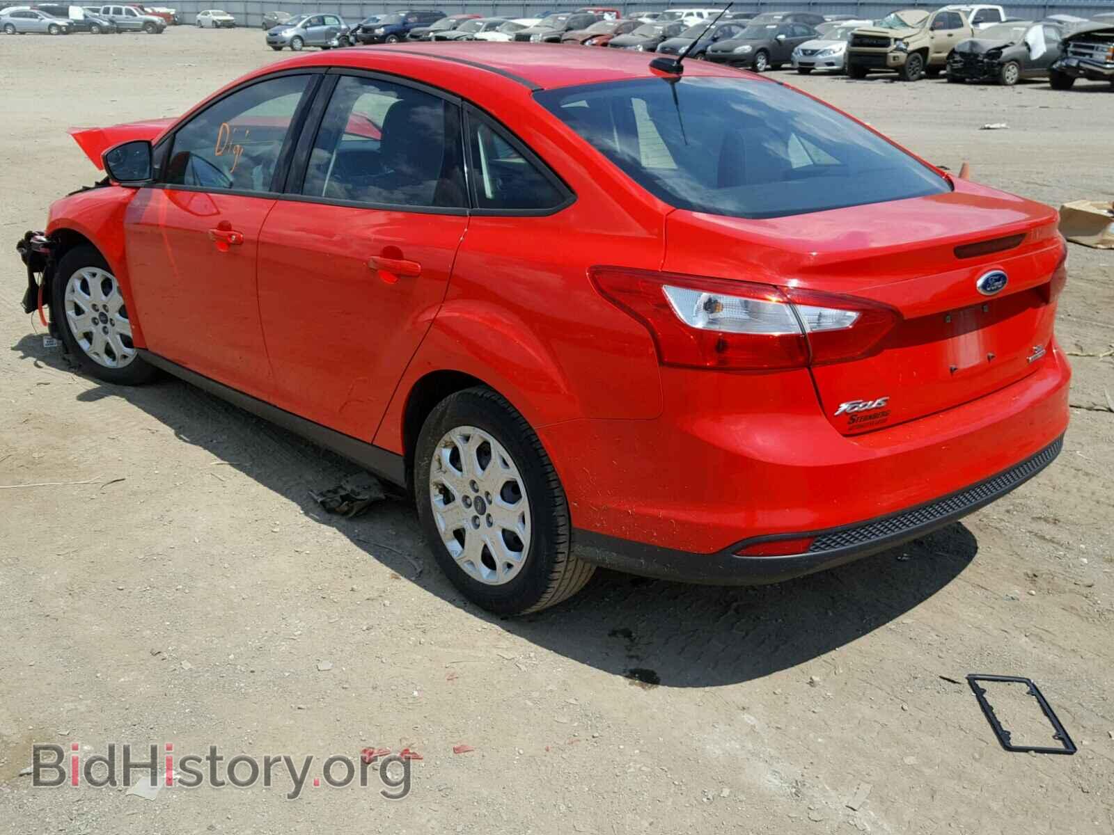 2012 Ford FOCUS (VIN 1FAHP3F23CL404850) — фото 3 из 10