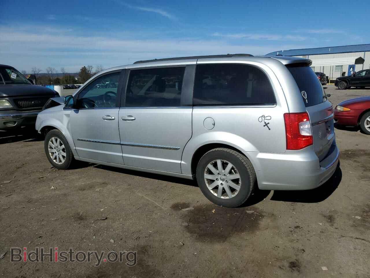 2011 CHRYSLER MINIVAN - VIN: 2A4RR8DG6BR655995 - Photo 2