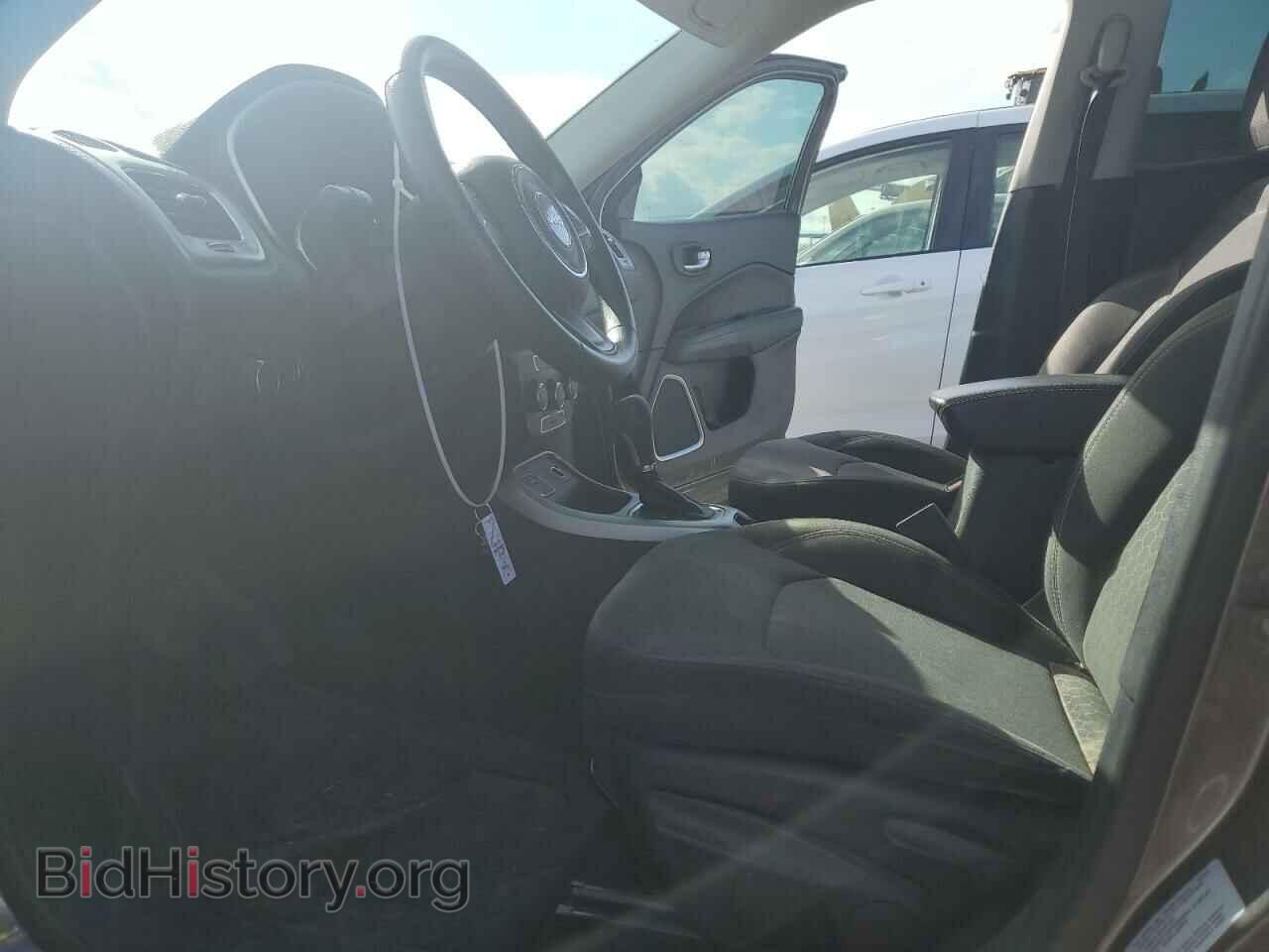 2017 JEEP COMPASS - VIN: 3C4NJCAB7HT669708 - Фото 7