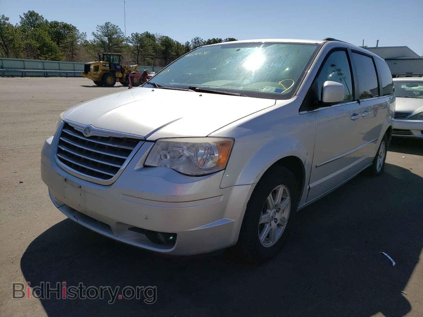 2010 CHRYSLER MINIVAN - VIN: 2A4RR5D13AR212292 - Фото 2
