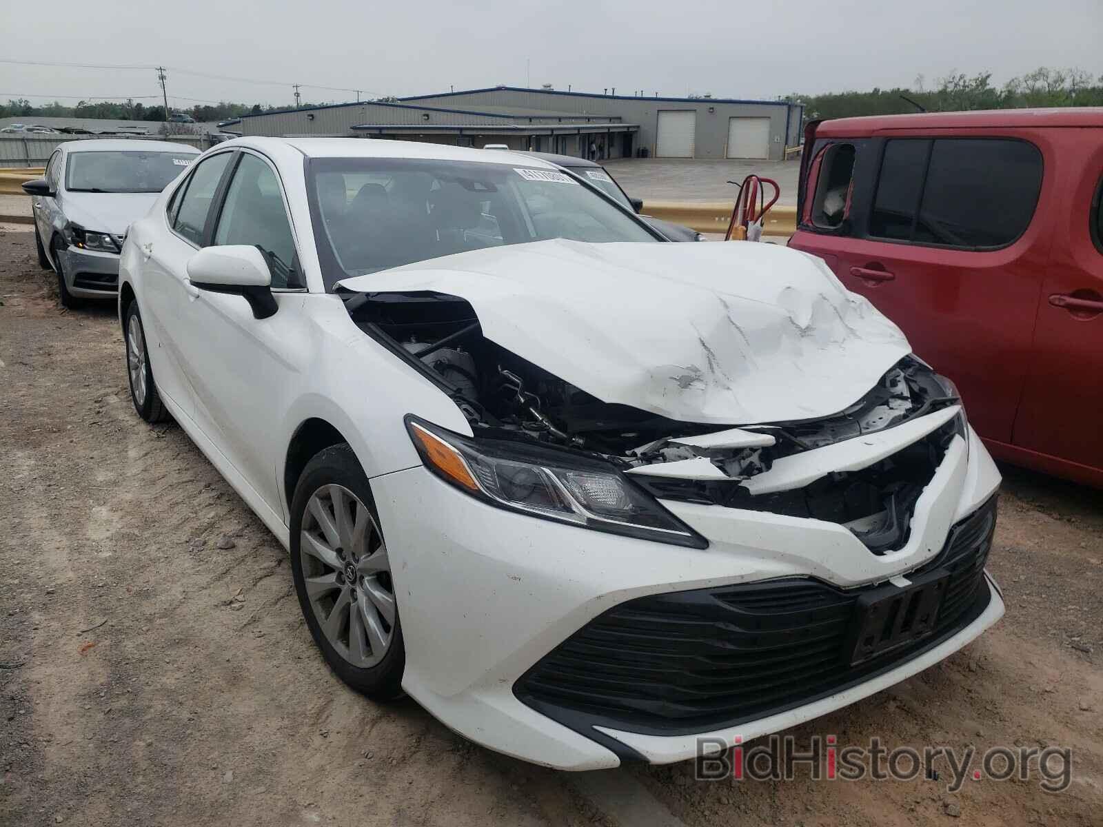 Photo 4T1B11HK9KU267999 - TOYOTA CAMRY 2019