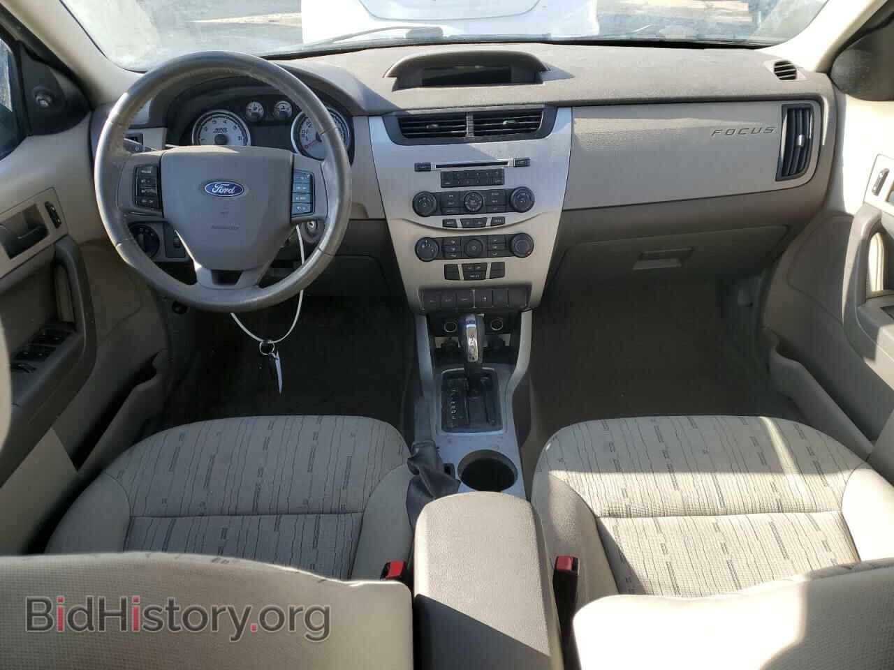 2011 FORD FOCUS - VIN: 1FAHP3FN4BW197327 - Фото 8