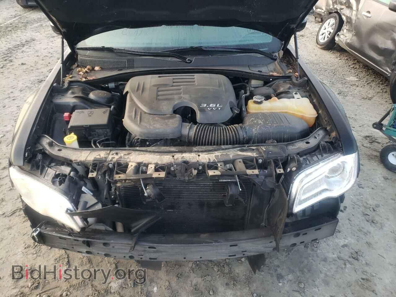 2014 CHRYSLER 300 - VIN: 2C3CCAAG3EH343382 - Фото 11