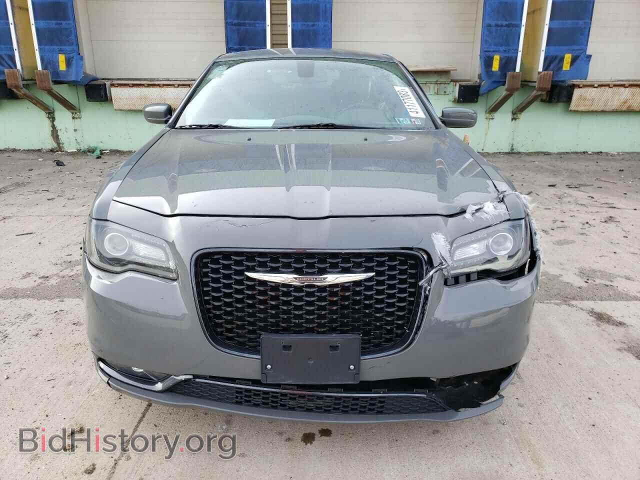 2019 CHRYSLER 300 - VIN: 2C3CCAGG0KH586098 - Фото 5