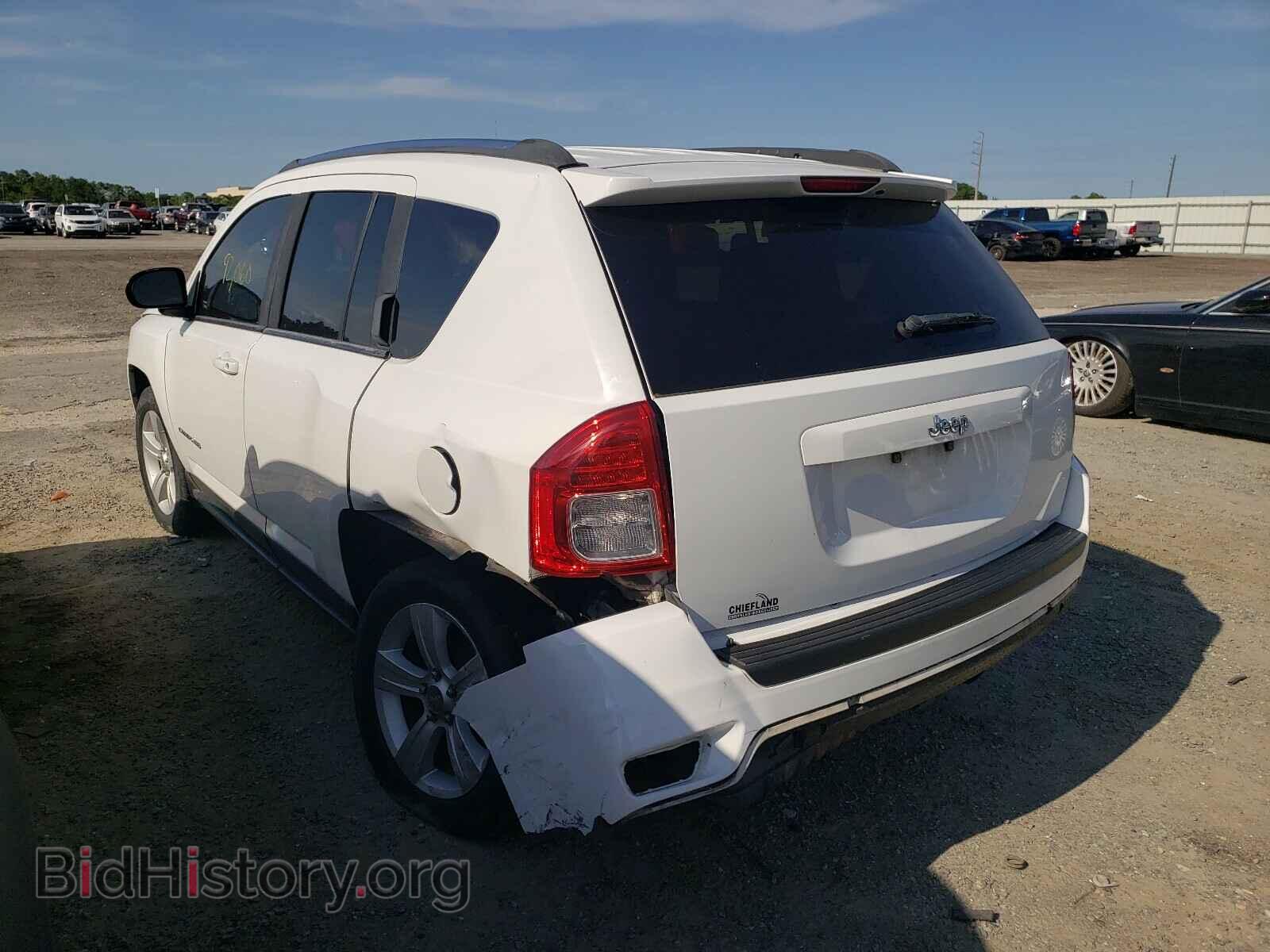 2011 JEEP COMPASS - VIN: 1J4NT1FA4BD224476 - Photo 3