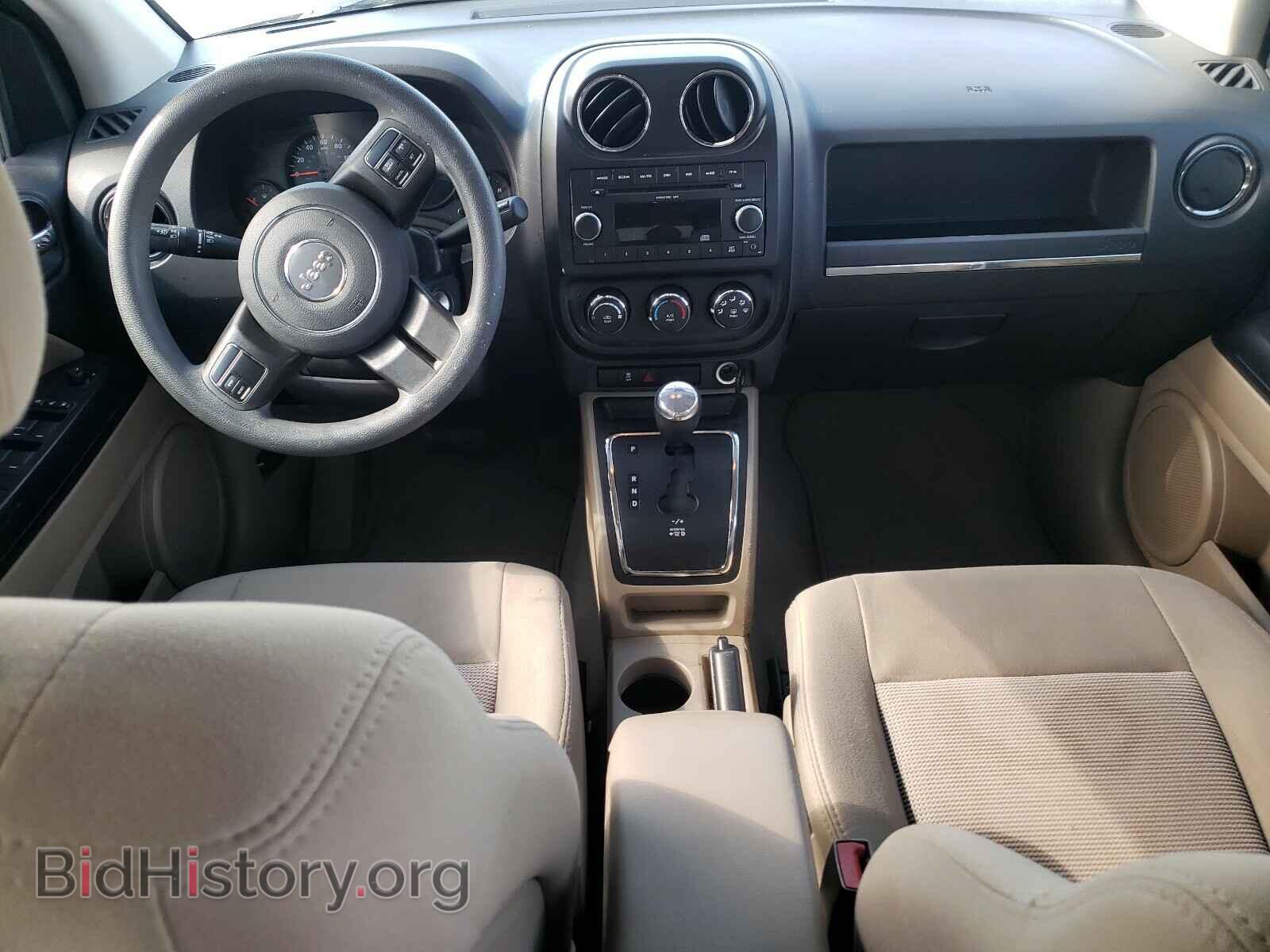 2011 JEEP COMPASS - VIN: 1J4NT1FA4BD224476 - Photo 9