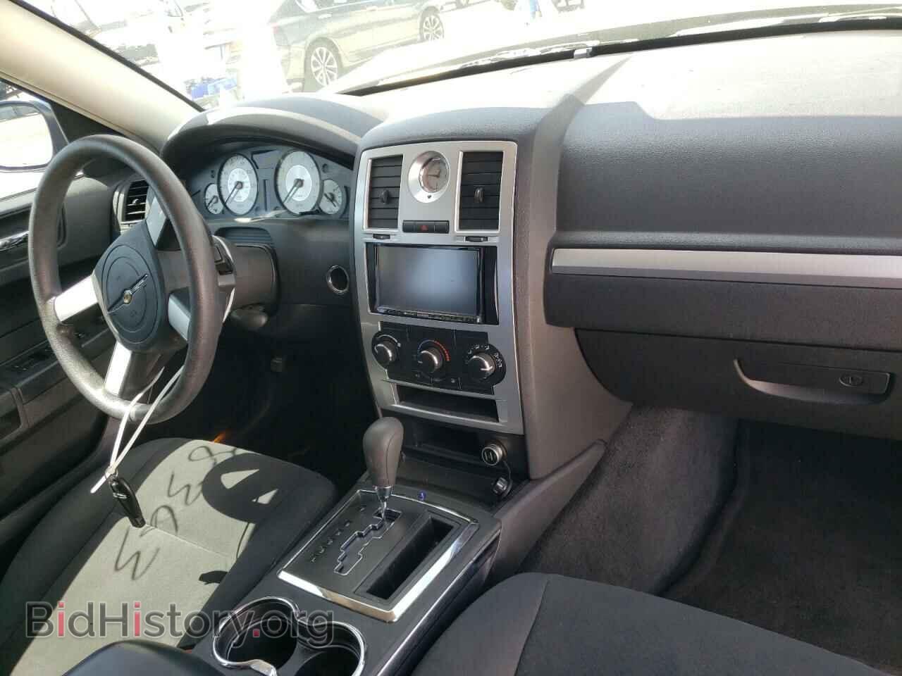 2010 CHRYSLER 300 - VIN: 2C3CA4CD7AH329697 - Фото 9