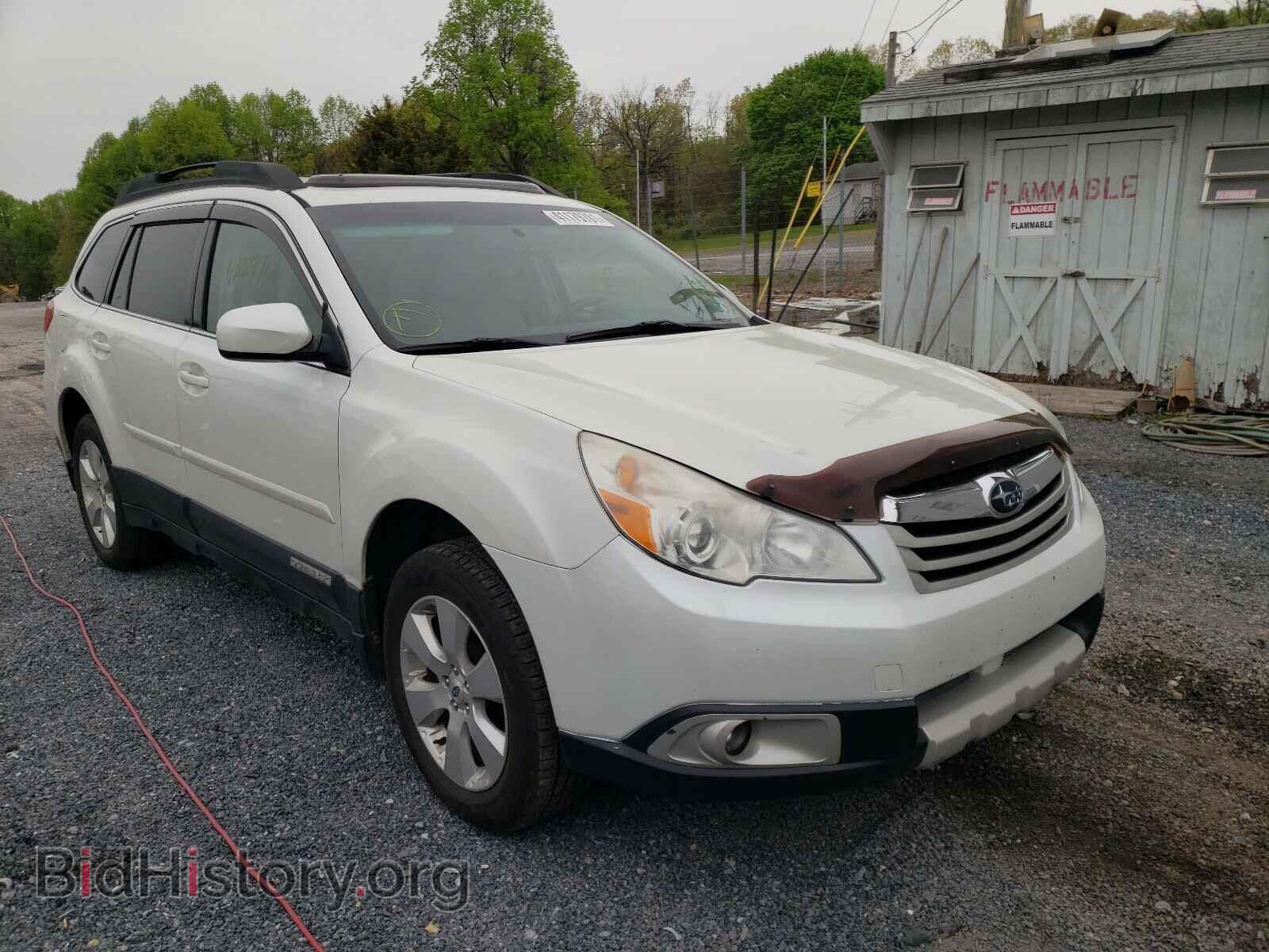 Photo 4S4BRBKC8B3444029 - SUBARU OUTBACK 2011