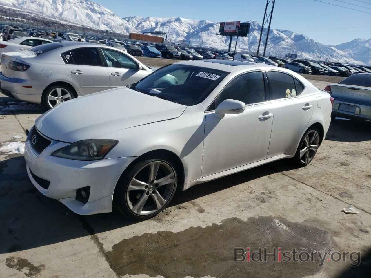 Photo JTHBF5C25C5174346 - LEXUS IS 2012