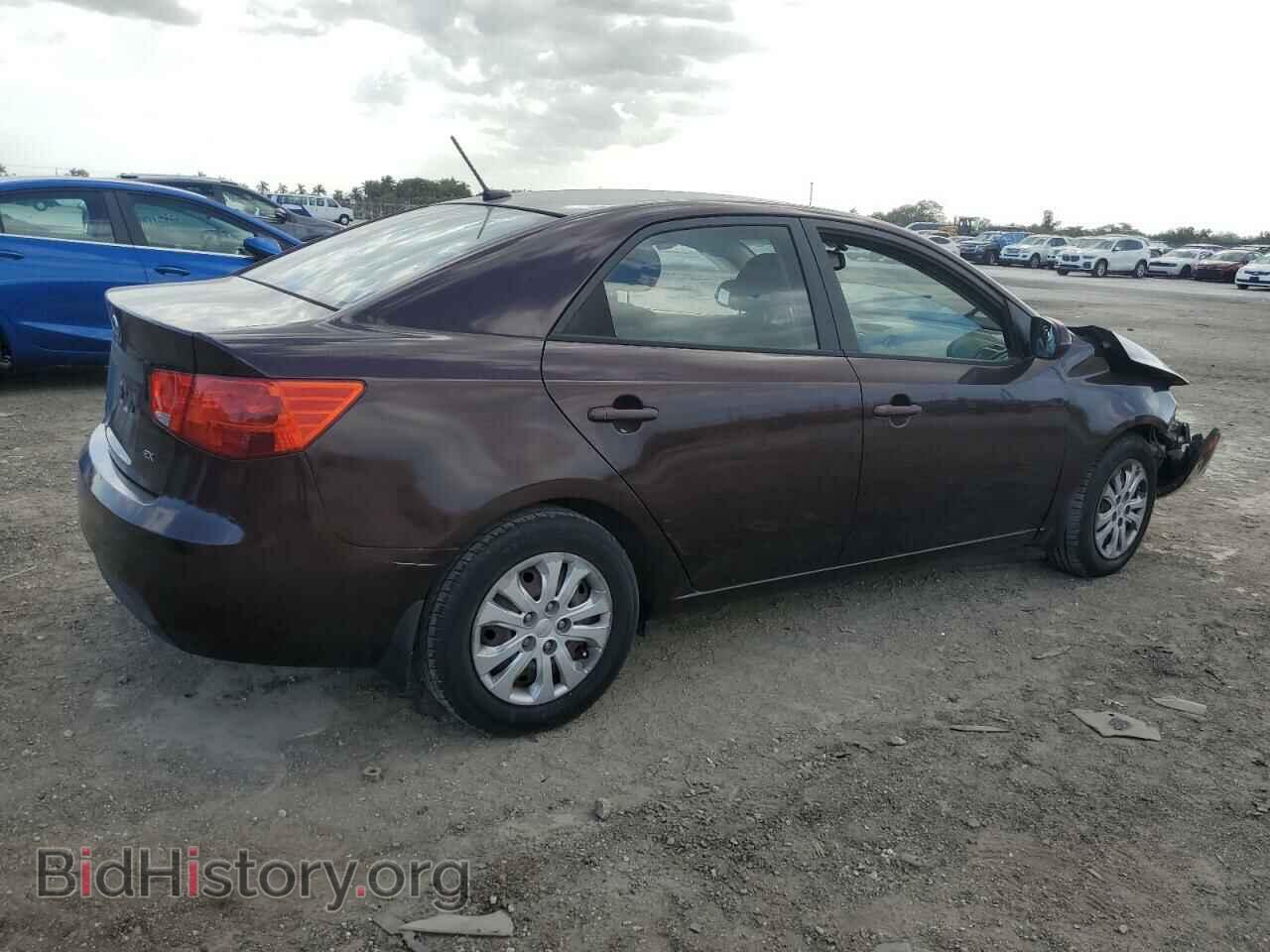 2011 KIA FORTE - VIN: KNAFU4A25B5891766 - Фото 3