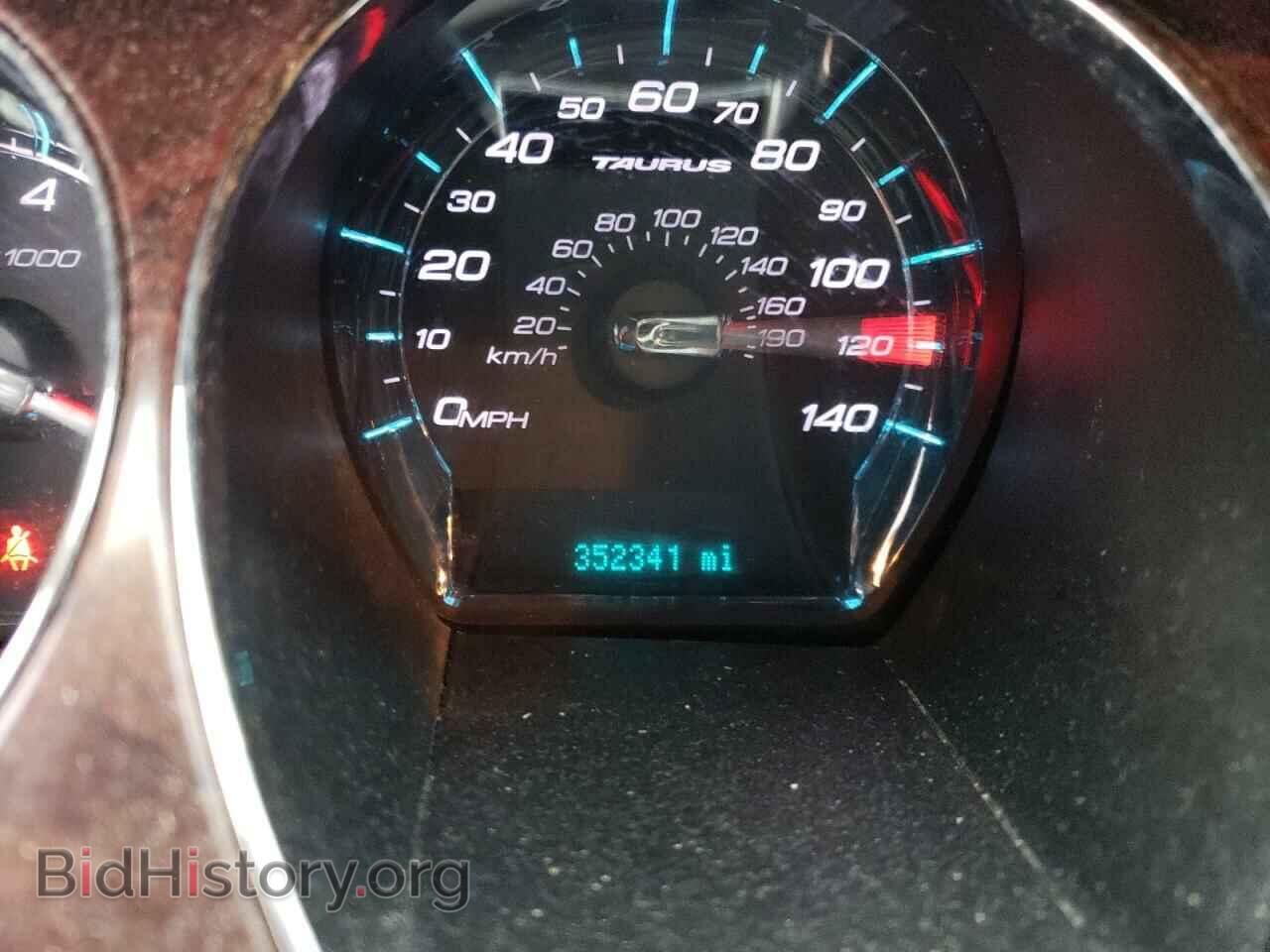 2011 FORD TAURUS - VIN: 1FAHP2FW1BG110383 - Фото 9