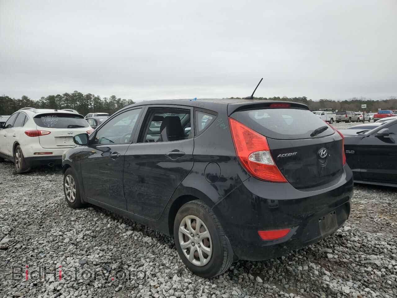 2013 HYUNDAI ACCENT - VIN: KMHCT5AE8DU089256 - Фото 2