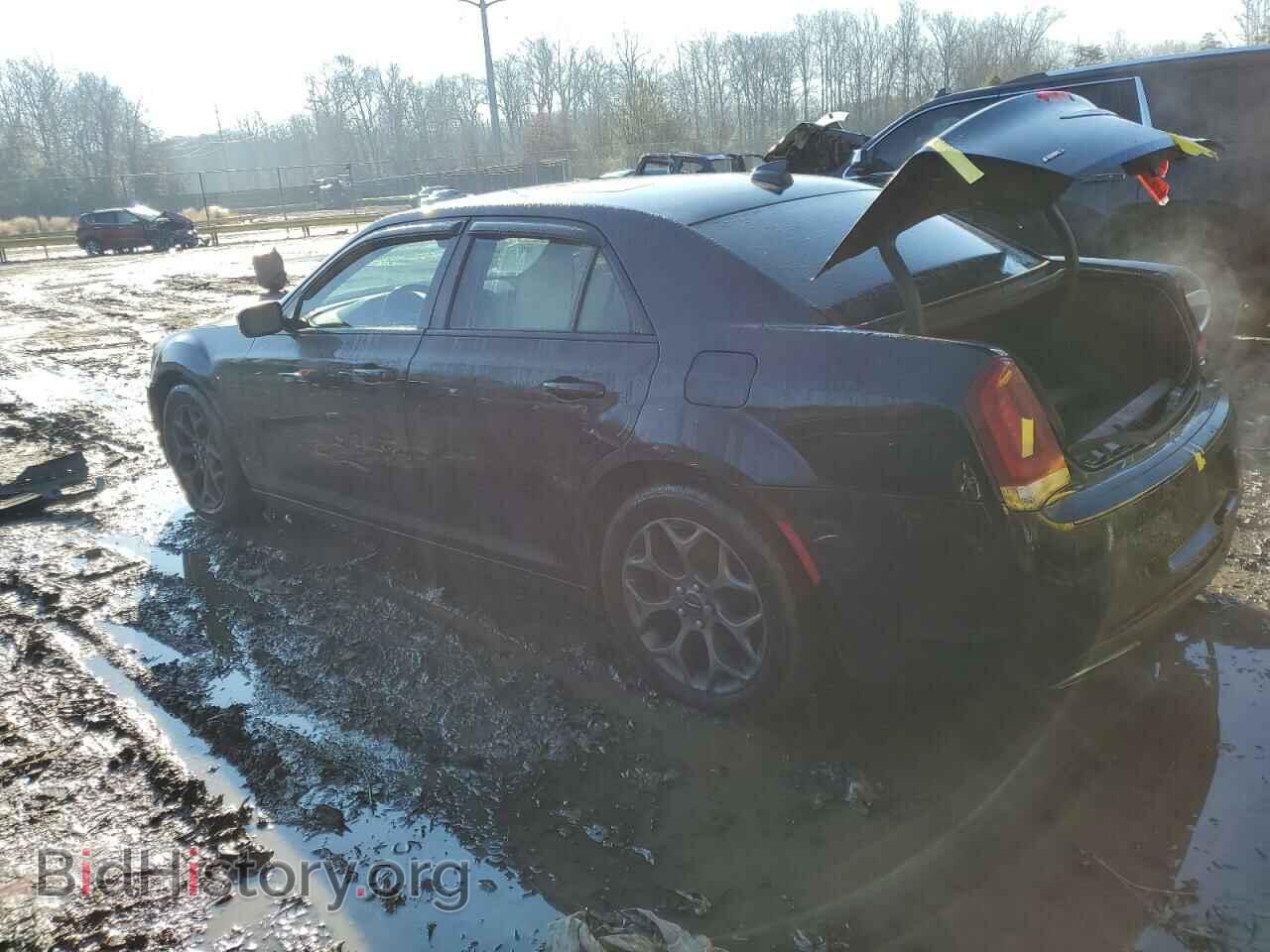 2017 CHRYSLER 300 - VIN: 2C3CCAGG9HH534963 - Фото 2