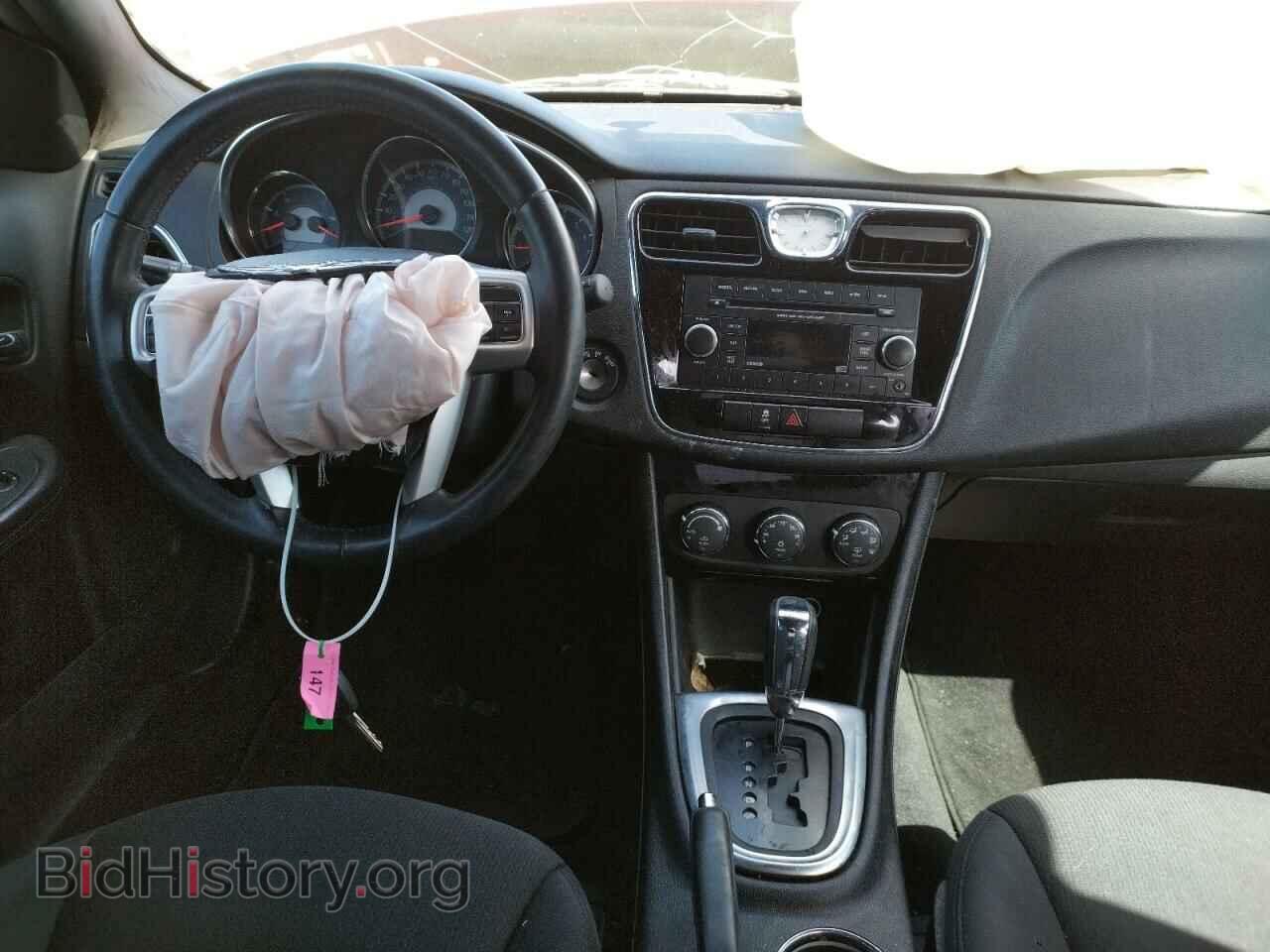 2013 CHRYSLER 200 - VIN: 1C3CCBBBXDN672191 - Фото 9