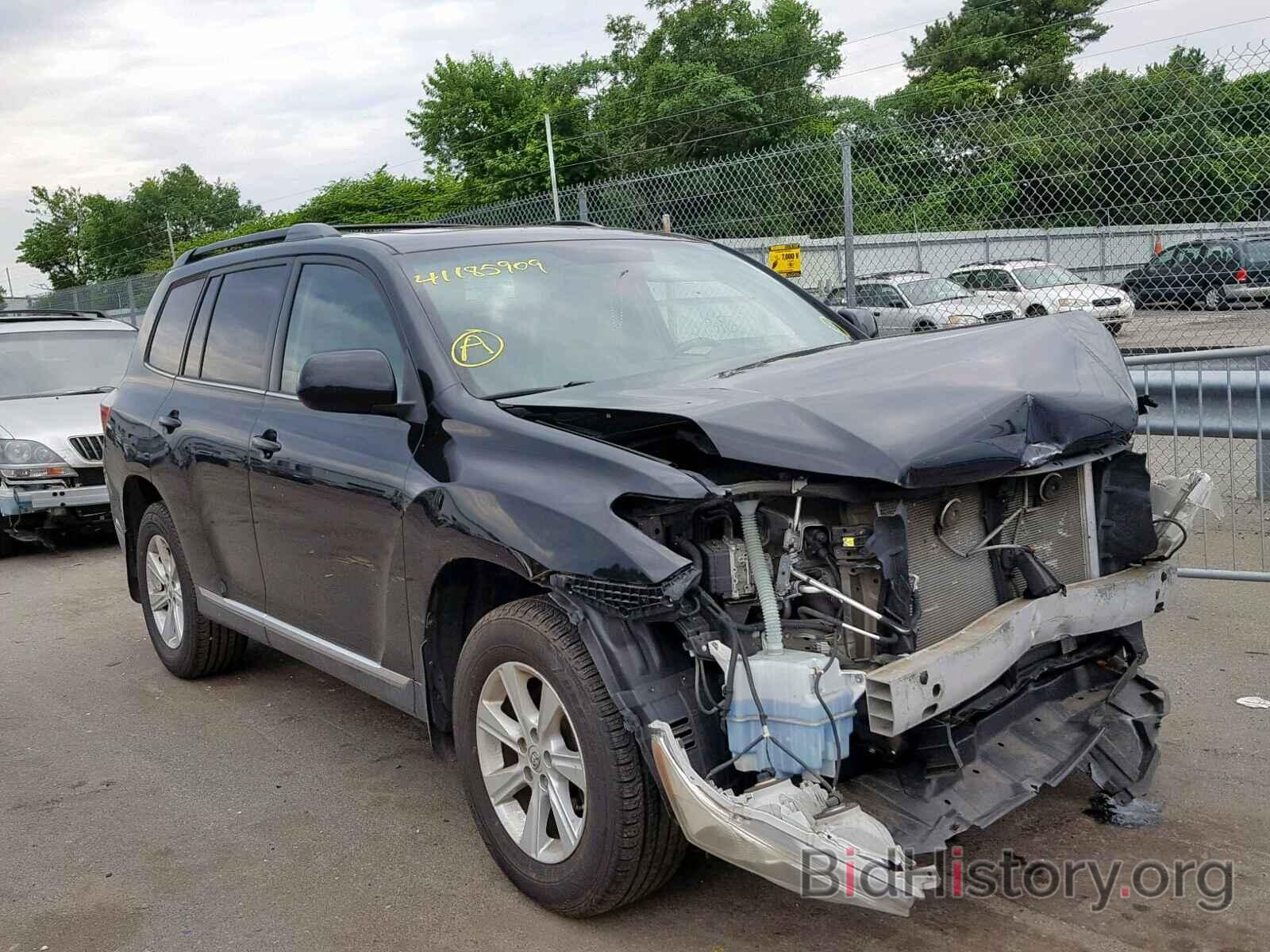 Photo 5TDBK3EH6BS069990 - TOYOTA HIGHLANDER 2011