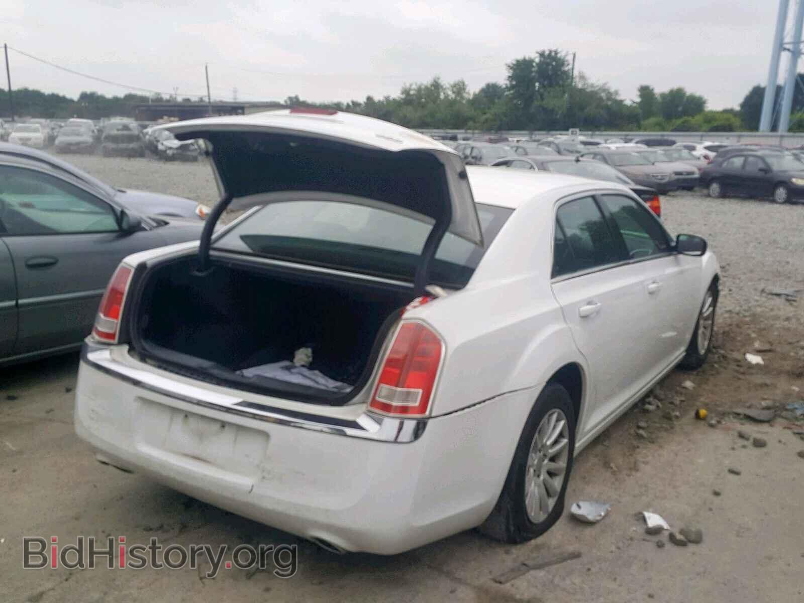 2012 CHRYSLER 300 - VIN: 2C3CCAAG5CH312681 - Фото 4
