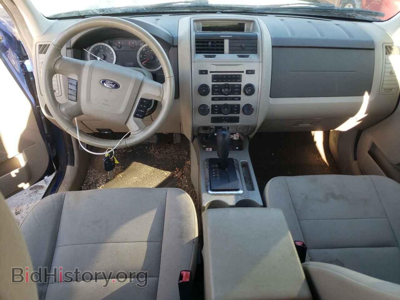 2011 FORD ESCAPE - VIN: 1FMCU0DG2BKB44421 - Photo 8