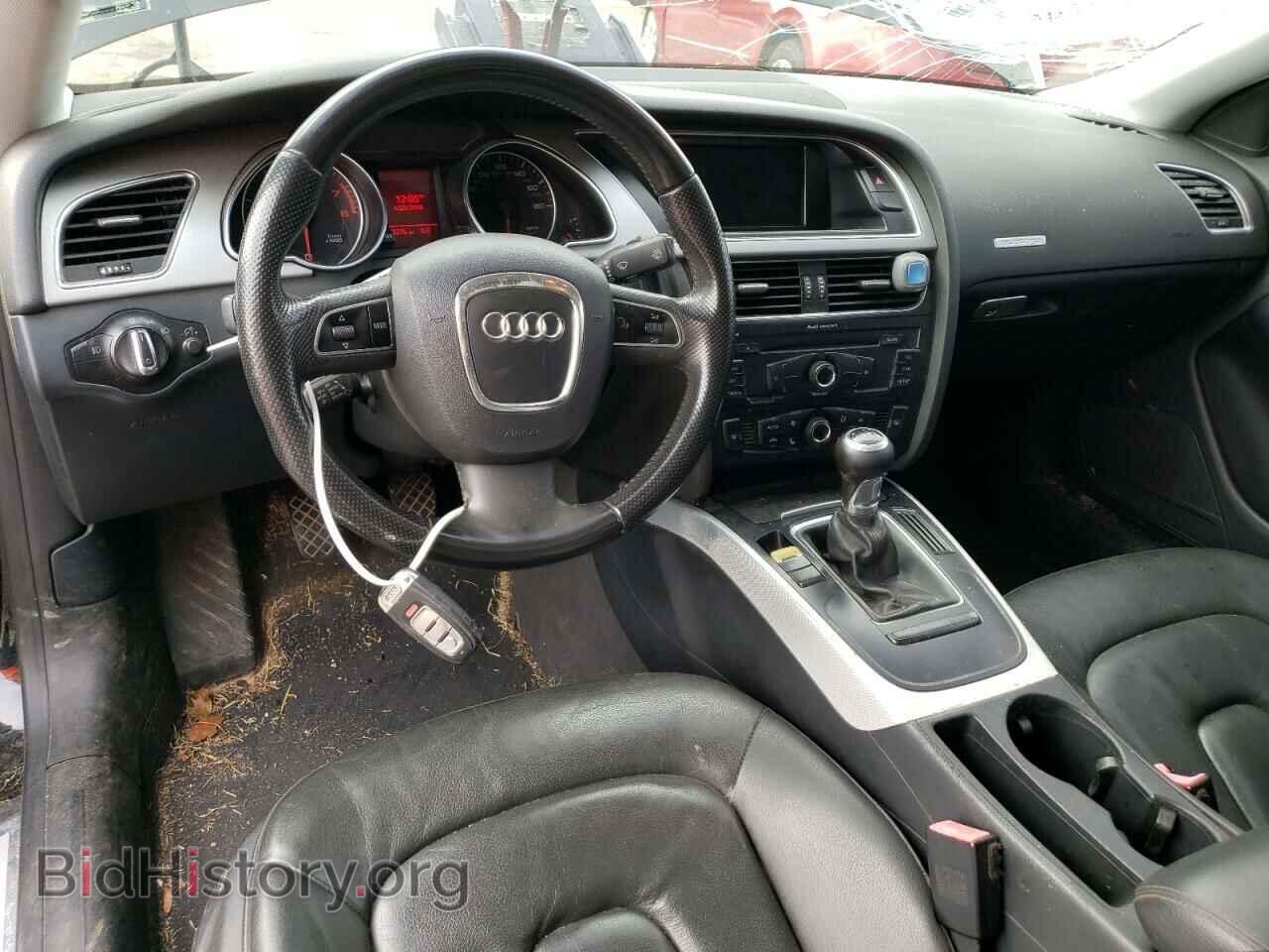 2010 AUDI A5 - VIN: WAUGFAFRXAA010357 - Фото 8