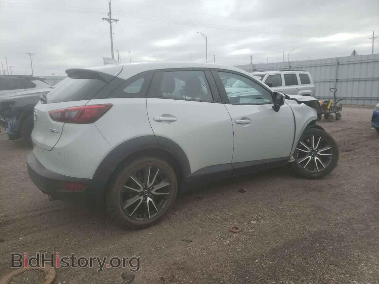 2017 MAZDA CX-3 - VIN: JM1DKFC72H0150176 - Фото 3
