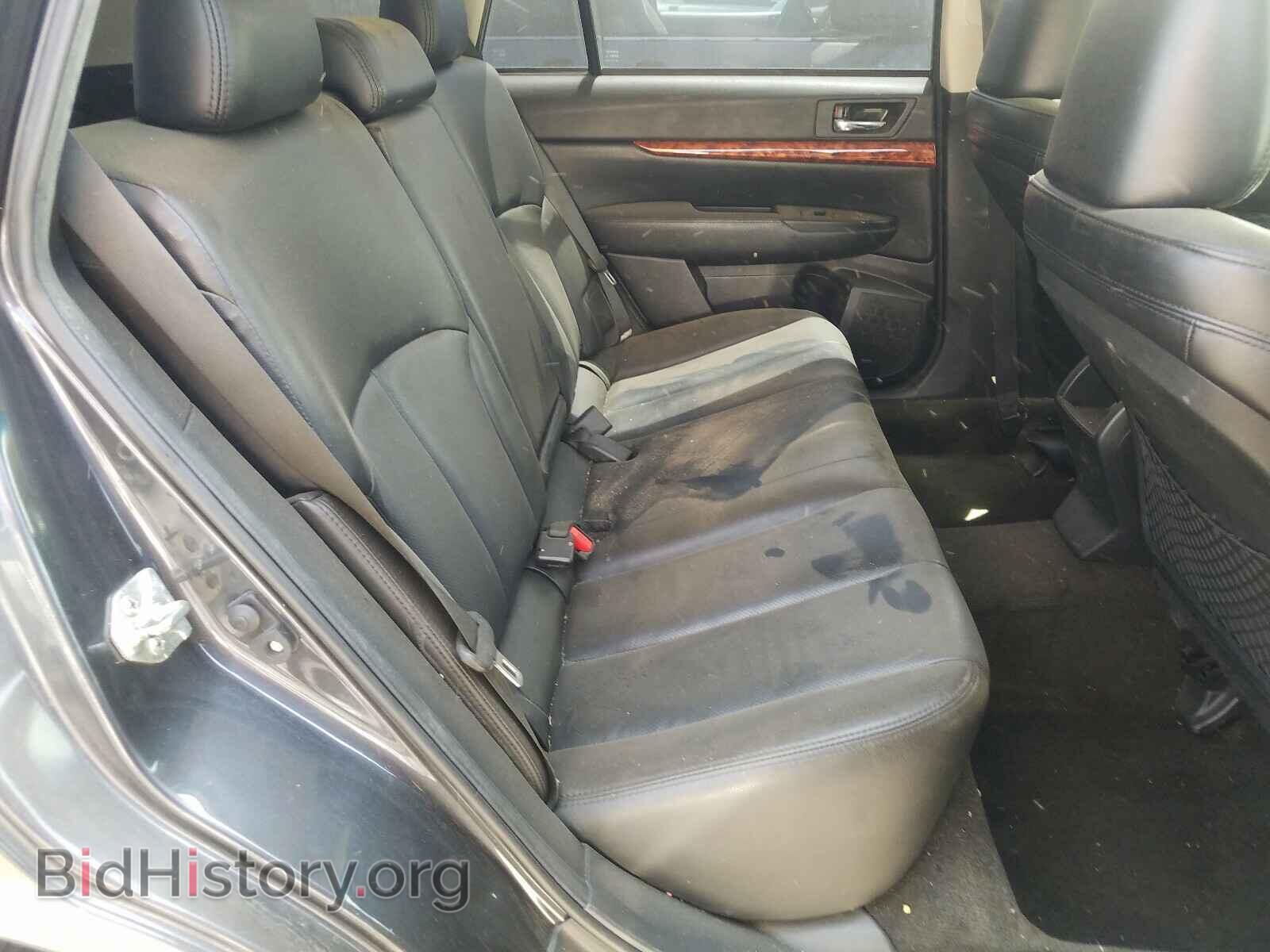 2011 SUBARU OUTBACK - VIN: 4S4BRBKCXB3418063 - Photo 6