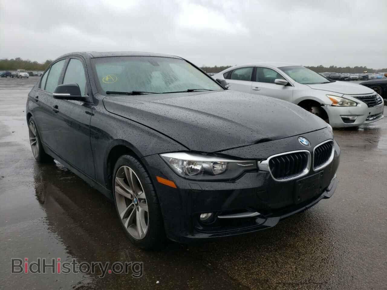 Photo WBA3B5G54DNS02092 - BMW 3 SERIES 2013