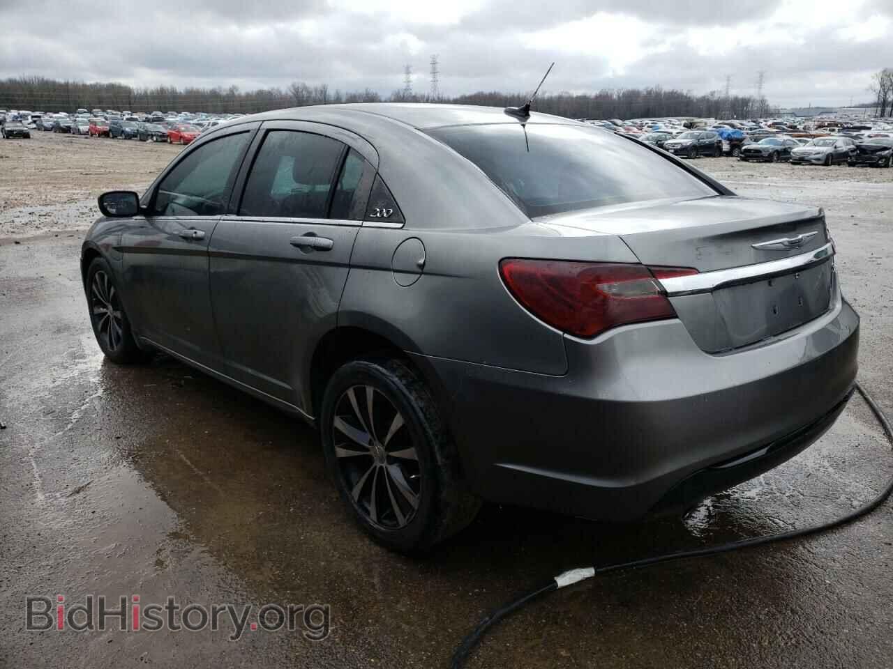 2012 CHRYSLER 200 - VIN: 1C3CCBHG7CN122996 - Фото 2