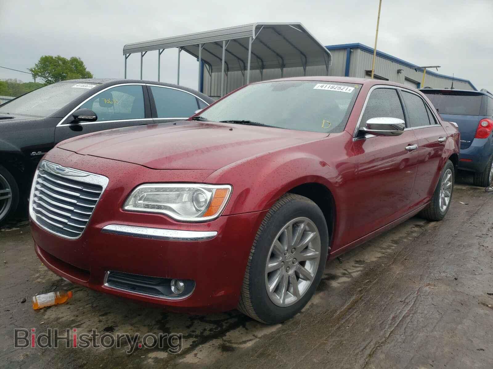 2011 CHRYSLER 300 - VIN: 2C3CA6CT3BH536687 - Фото 2