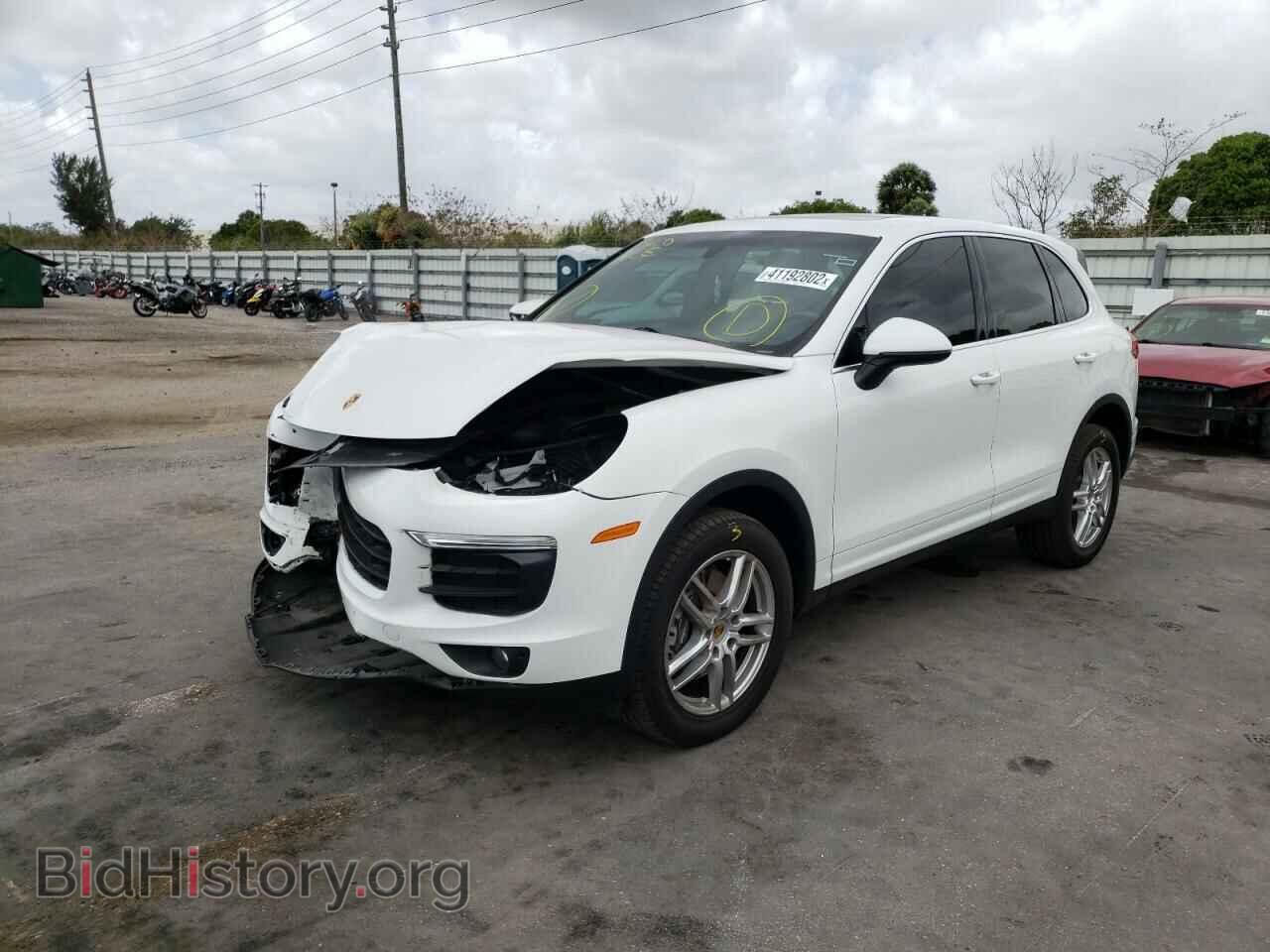 2016 PORSCHE CAYENNE - VIN: WP1AA2A20GLA08149 - Photo 2