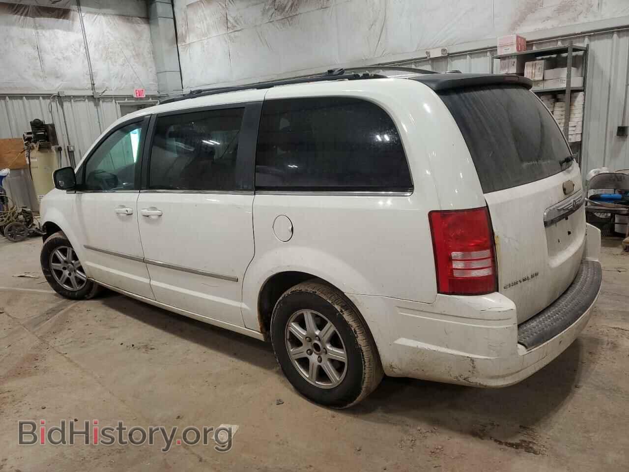 2010 CHRYSLER MINIVAN - VIN: 2A4RR5D19AR278622 - Фото 2