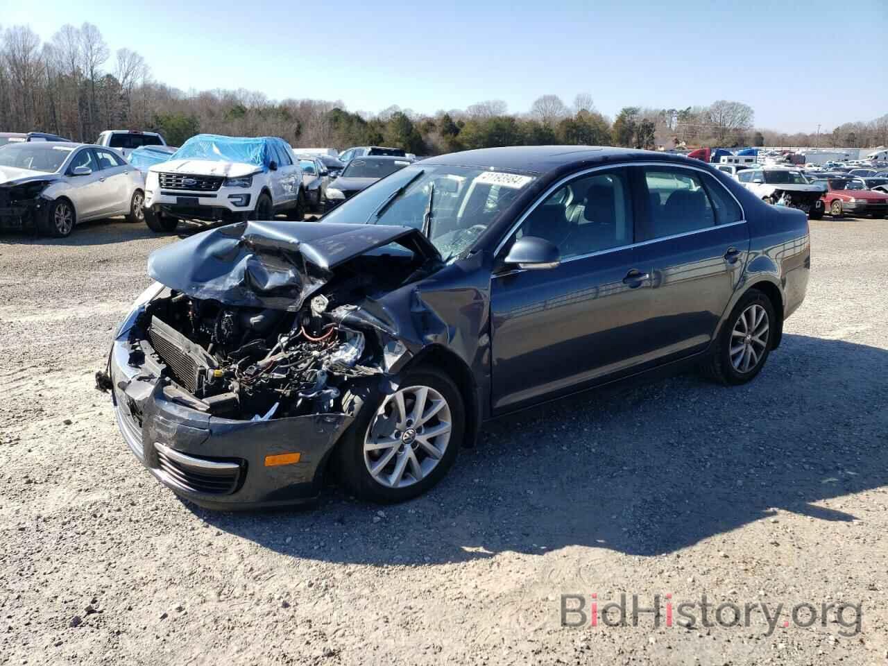 Photo 3VWRX7AJ7AM028666 - VOLKSWAGEN JETTA 2010