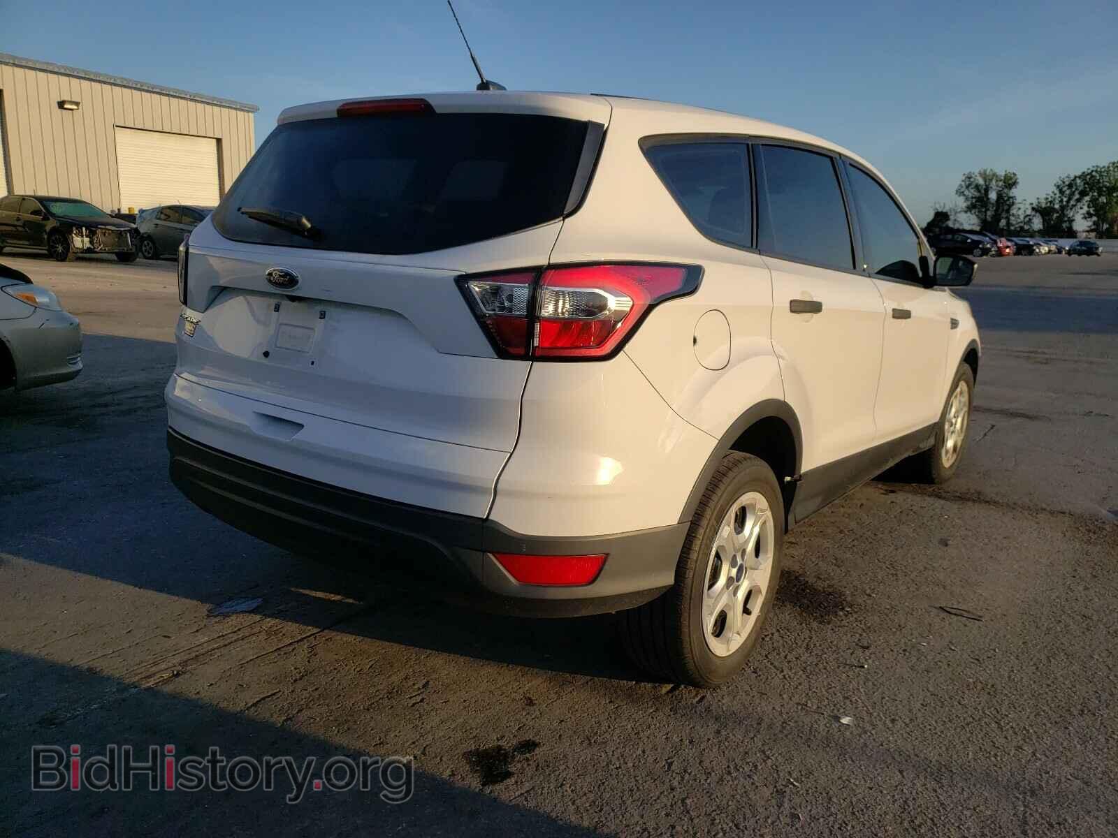 2017 FORD ESCAPE - VIN: 1FMCU0F72HUB82323 - Фото 4