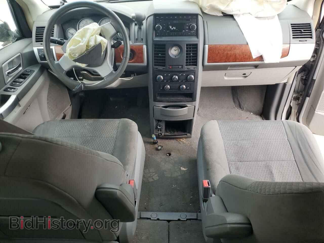 2008 CHRYSLER MINIVAN - VIN: 2A8HR54P68R663435 - Фото 8
