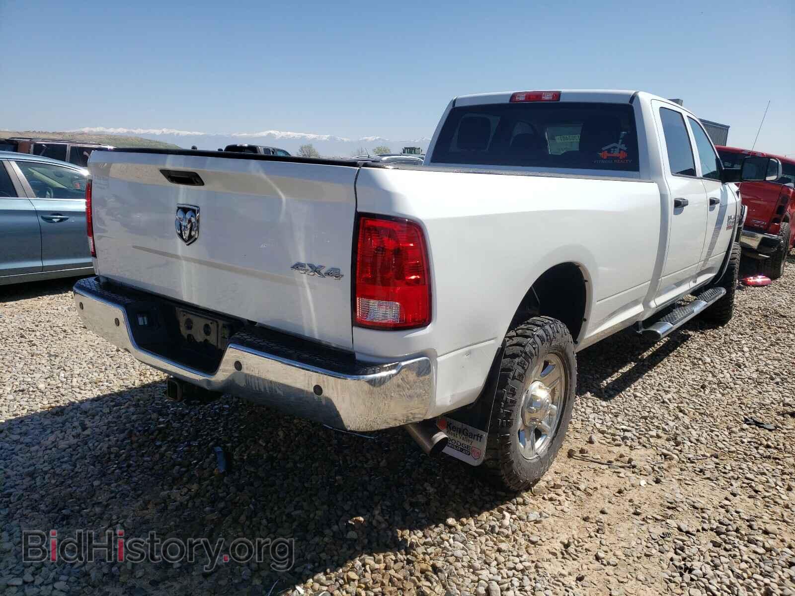 2015 RAM 2500 - VIN: 3C6UR5HL2FG629161 - Фото 4