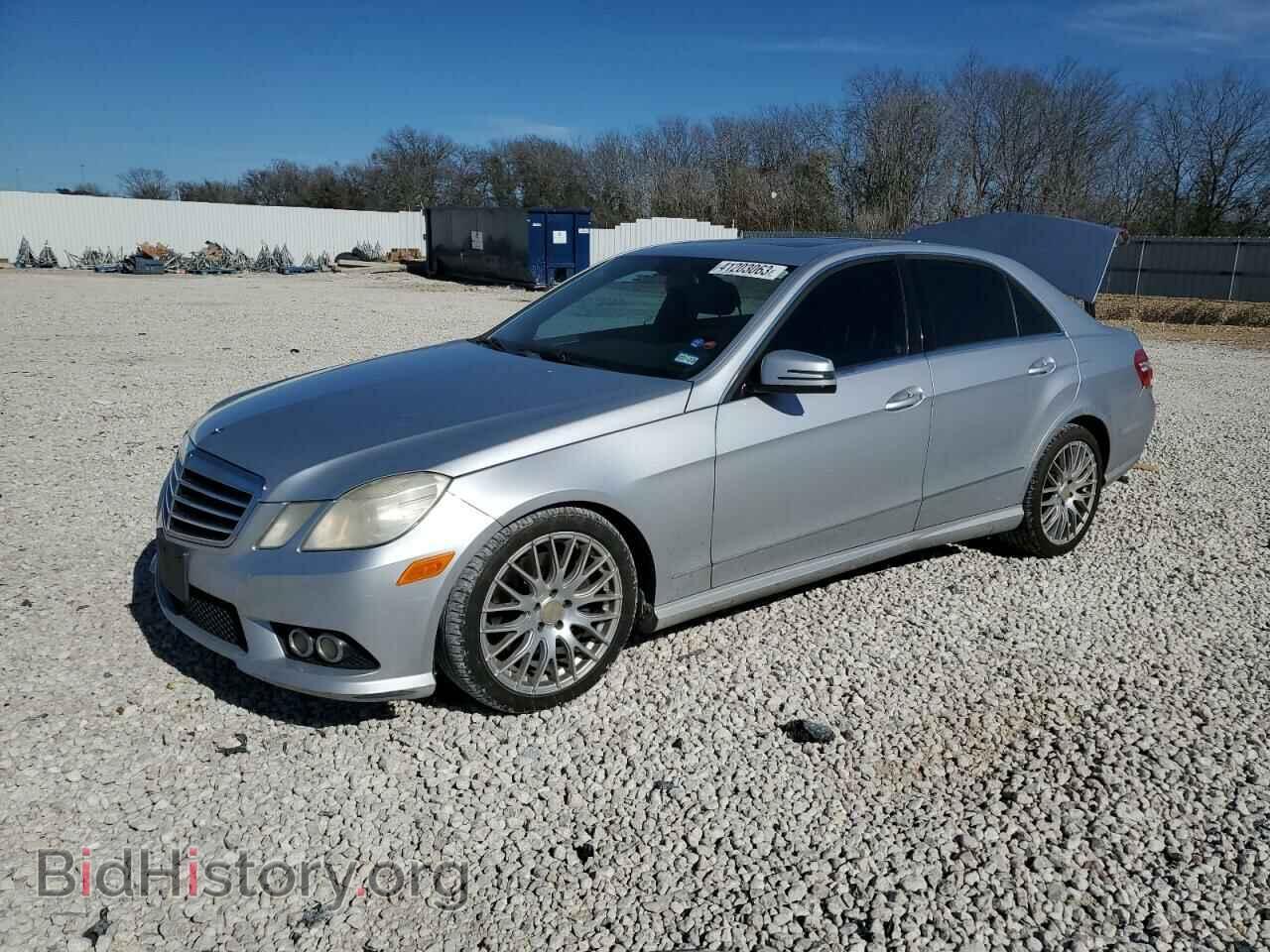 Photo WDDHF5GB1AA069741 - MERCEDES-BENZ E-CLASS 2010