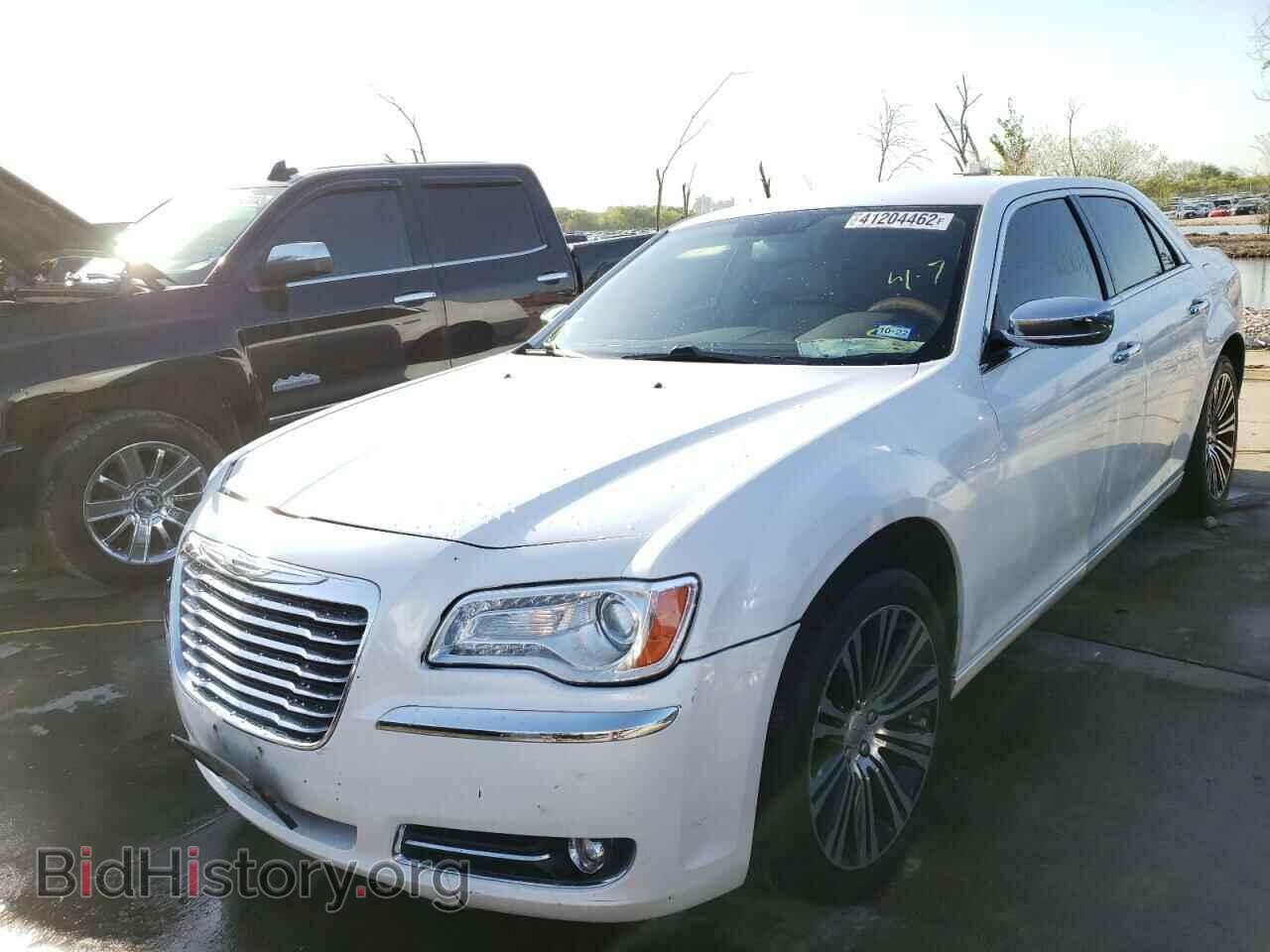 2012 CHRYSLER 300 - VIN: 2C3CCACG2CH216696 - Фото 2