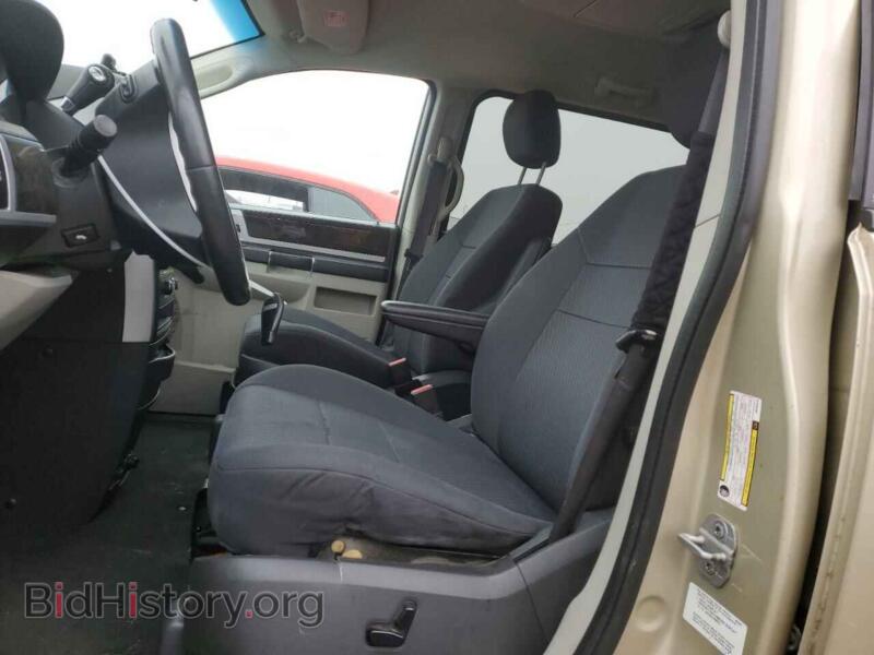 2010 Dodge CARAVAN (VIN 2D4RN5D18AR194618) — фото 7 из 13