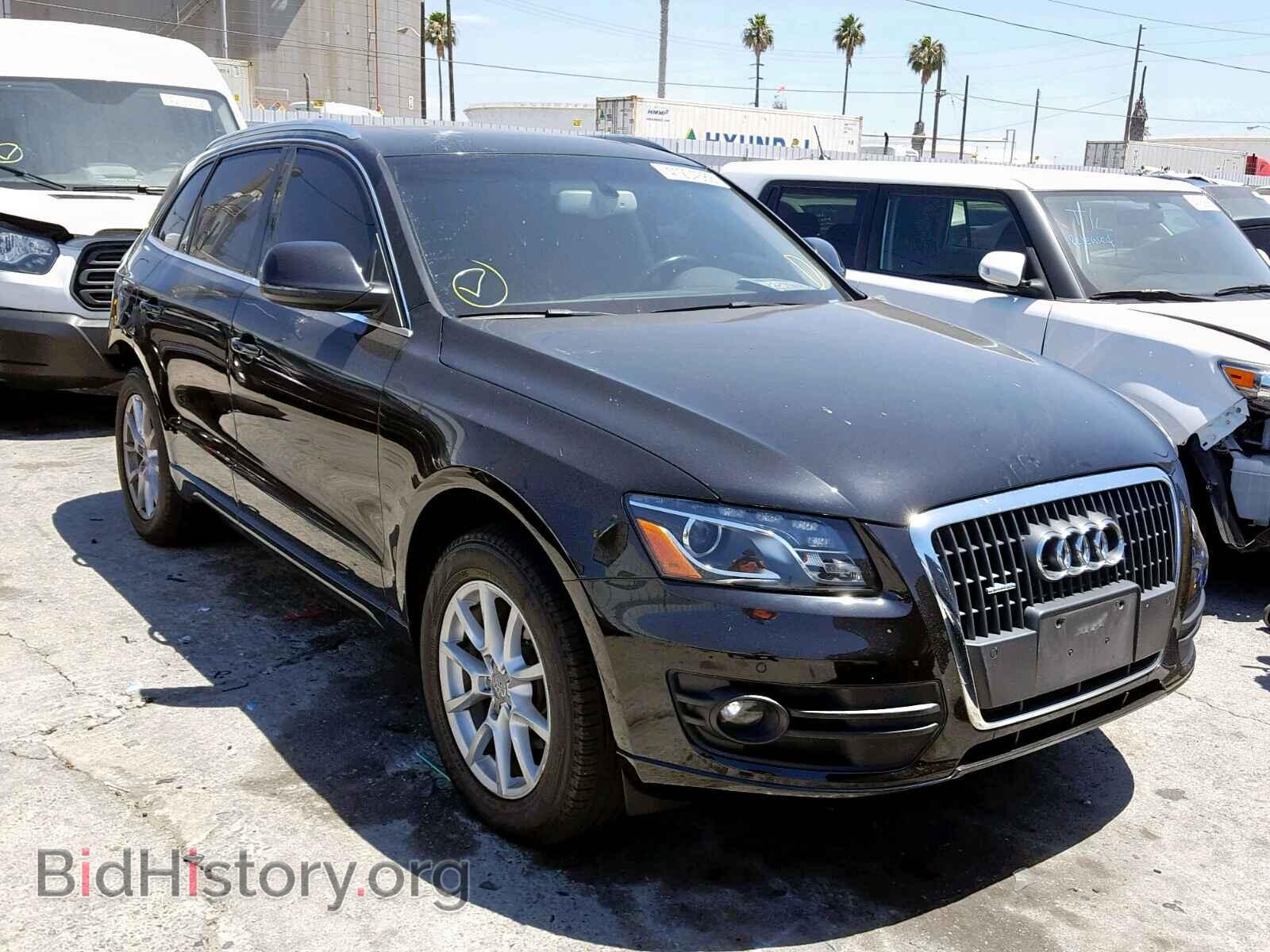 Фотография WA1LFAFP8CA067444 - AUDI Q5 2012