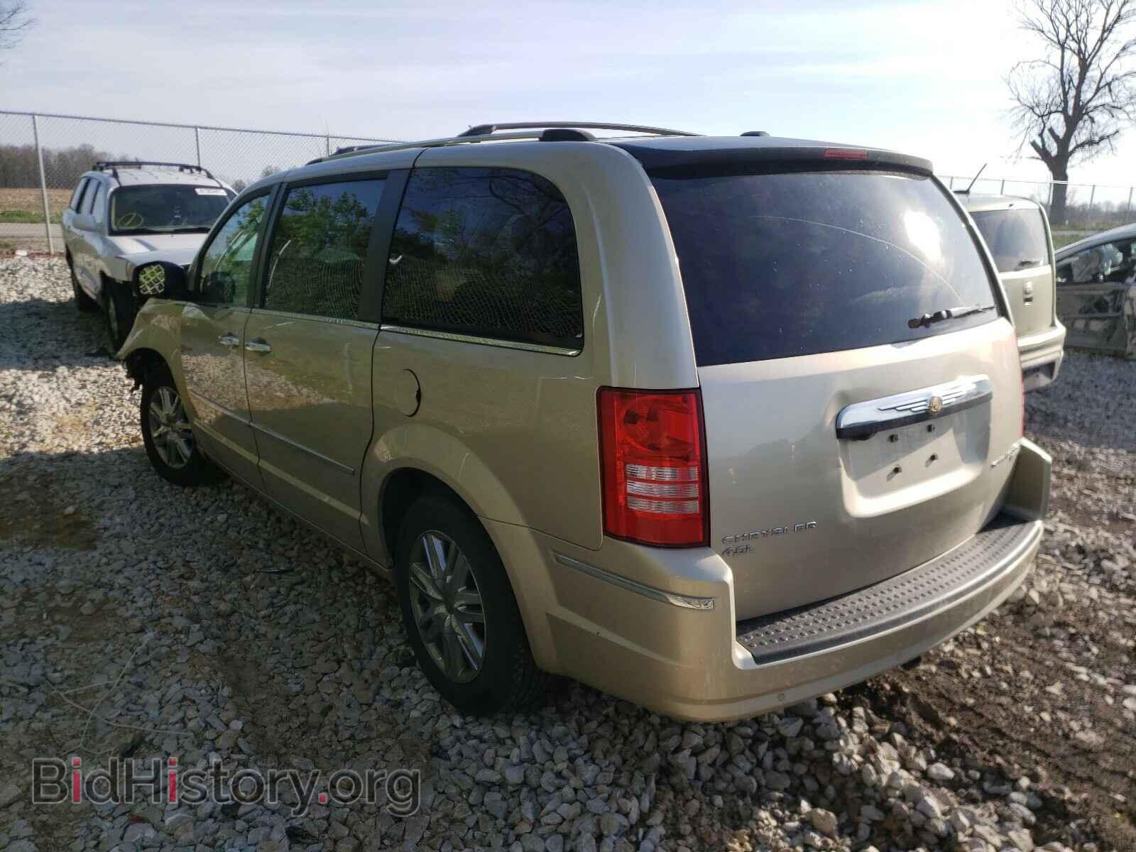 2010 CHRYSLER MINIVAN - VIN: 2A4RR6DX8AR239935 - Фото 3
