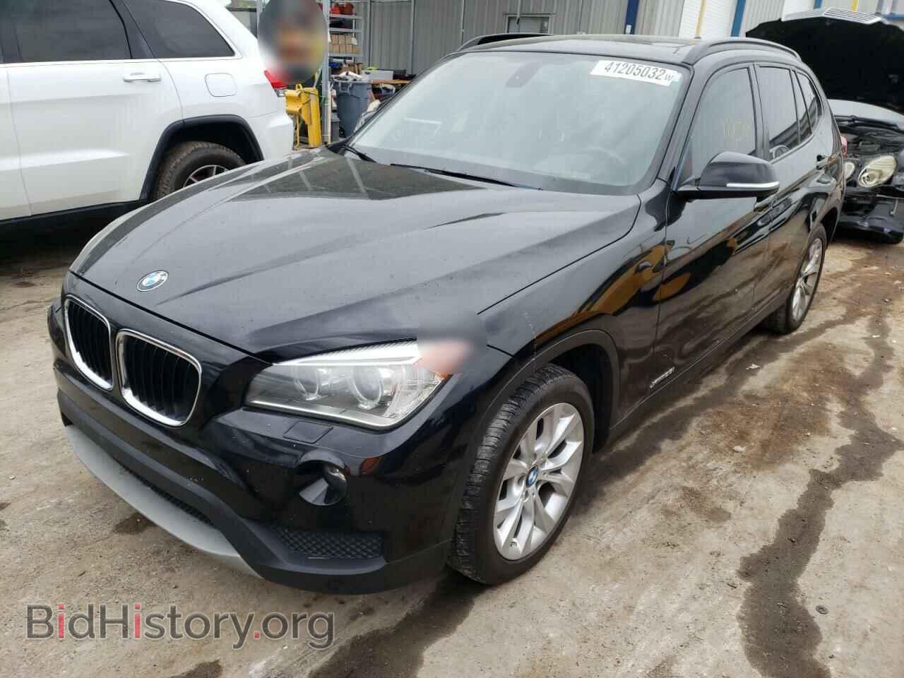 2013 BMW X1 - VIN: WBAVL1C51DVR83075 - Фото 2