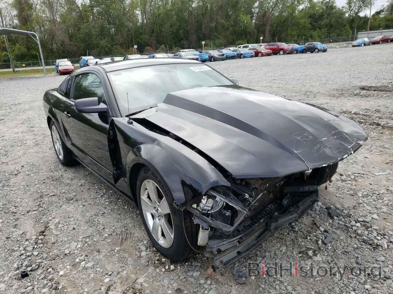 Photo 1ZVHT82H385192313 - FORD MUSTANG 2008